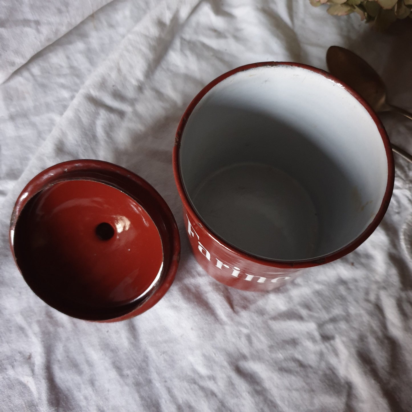 French vintage enamel brown / red canister 'Farine' (flour) c1930 farmhouse vintage style, French country design