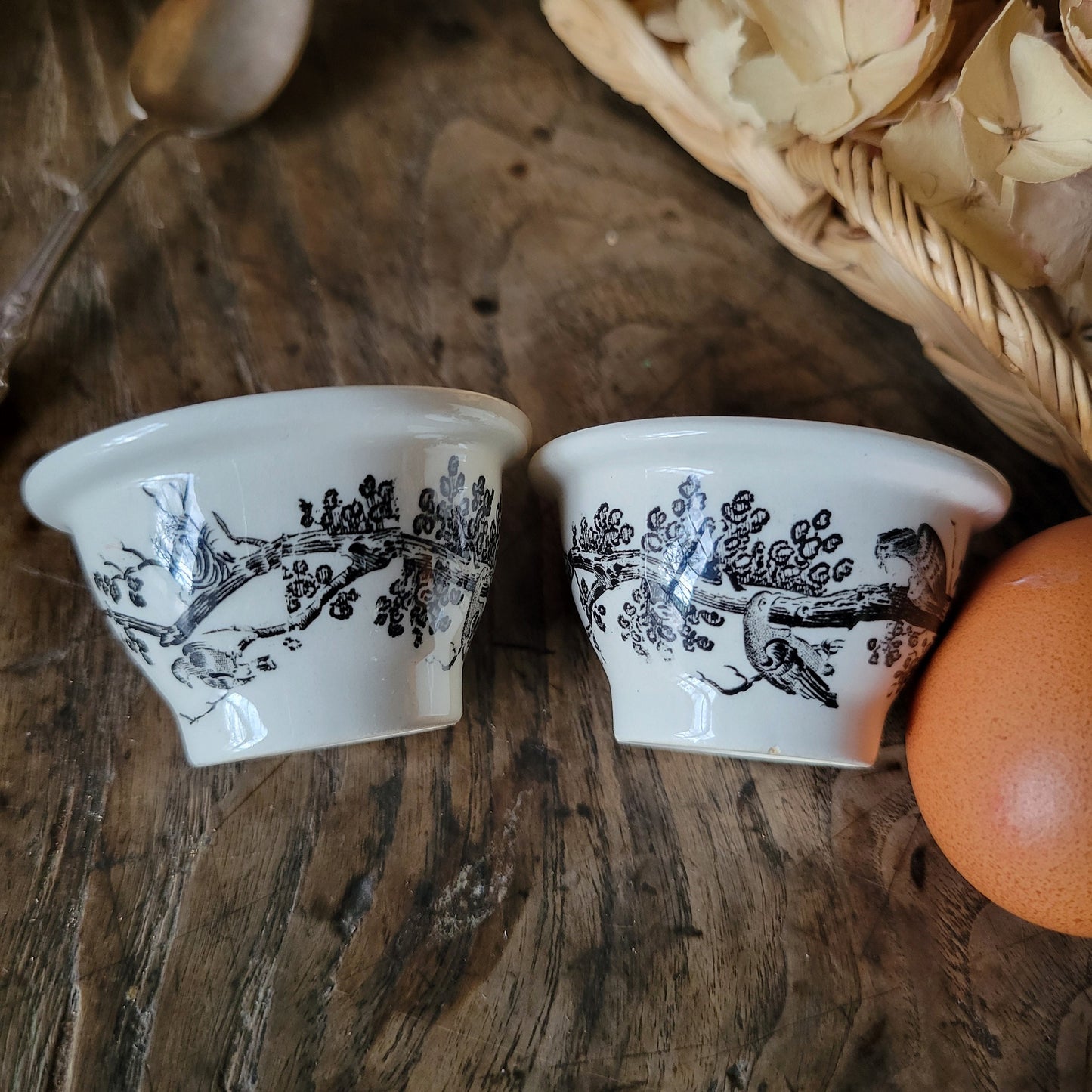 PAIR Vintage Villeroy & Boch "Artemis" bucket style low egg cups c1960, black transferware, birds on branches, excellent condition