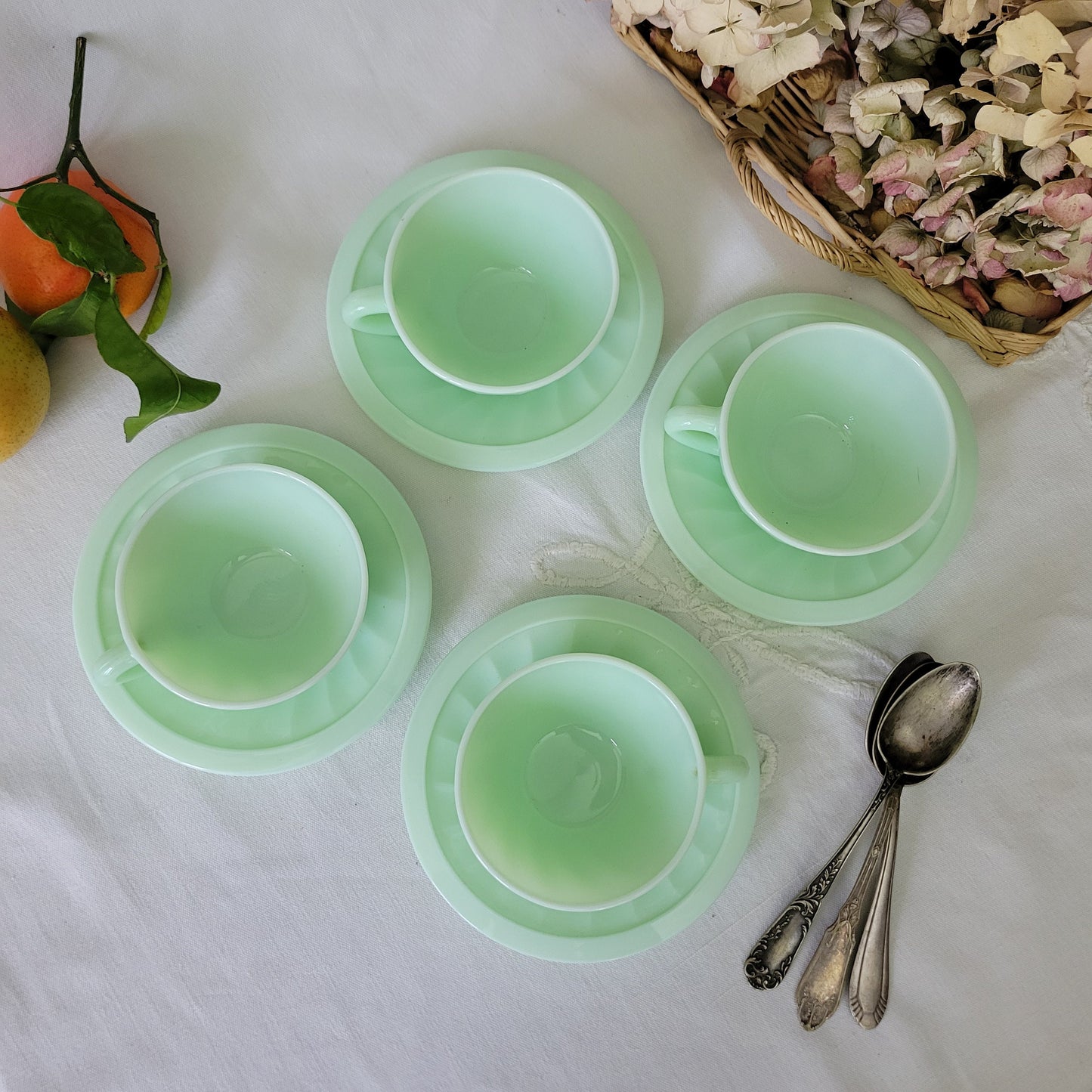 SET 4 French Vintage tea cups mint green Jadeite tea / coffee cups & saucers, twisted milk glass, mid century French Opaline, twisted fluted