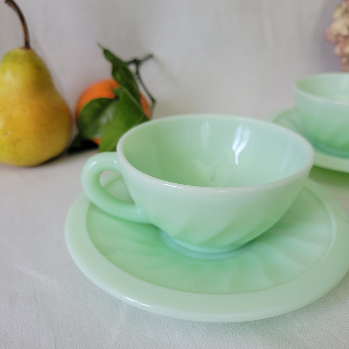 SET 4 French Vintage tea cups mint green Jadeite tea / coffee cups & saucers, twisted milk glass, mid century French Opaline, twisted fluted