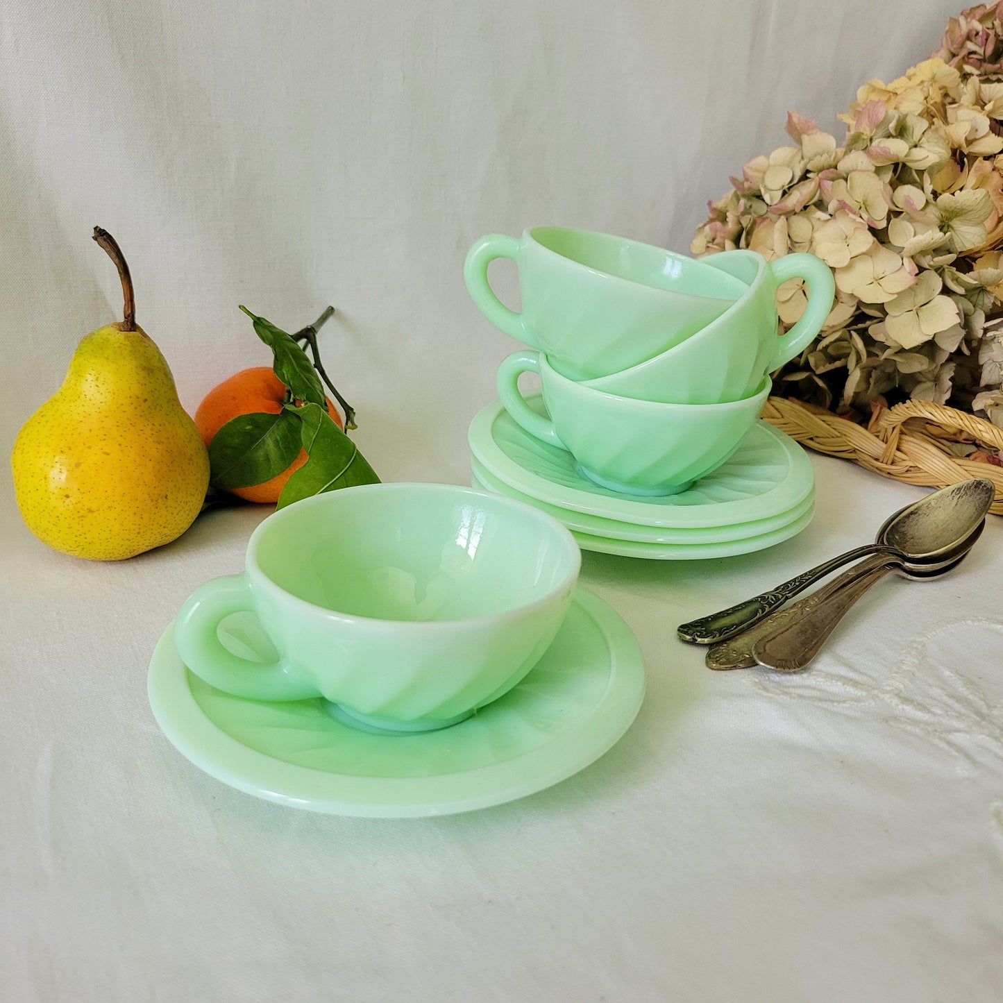 SET 4 French Vintage tea cups mint green Jadeite tea / coffee cups & saucers, twisted milk glass, mid century French Opaline, twisted fluted