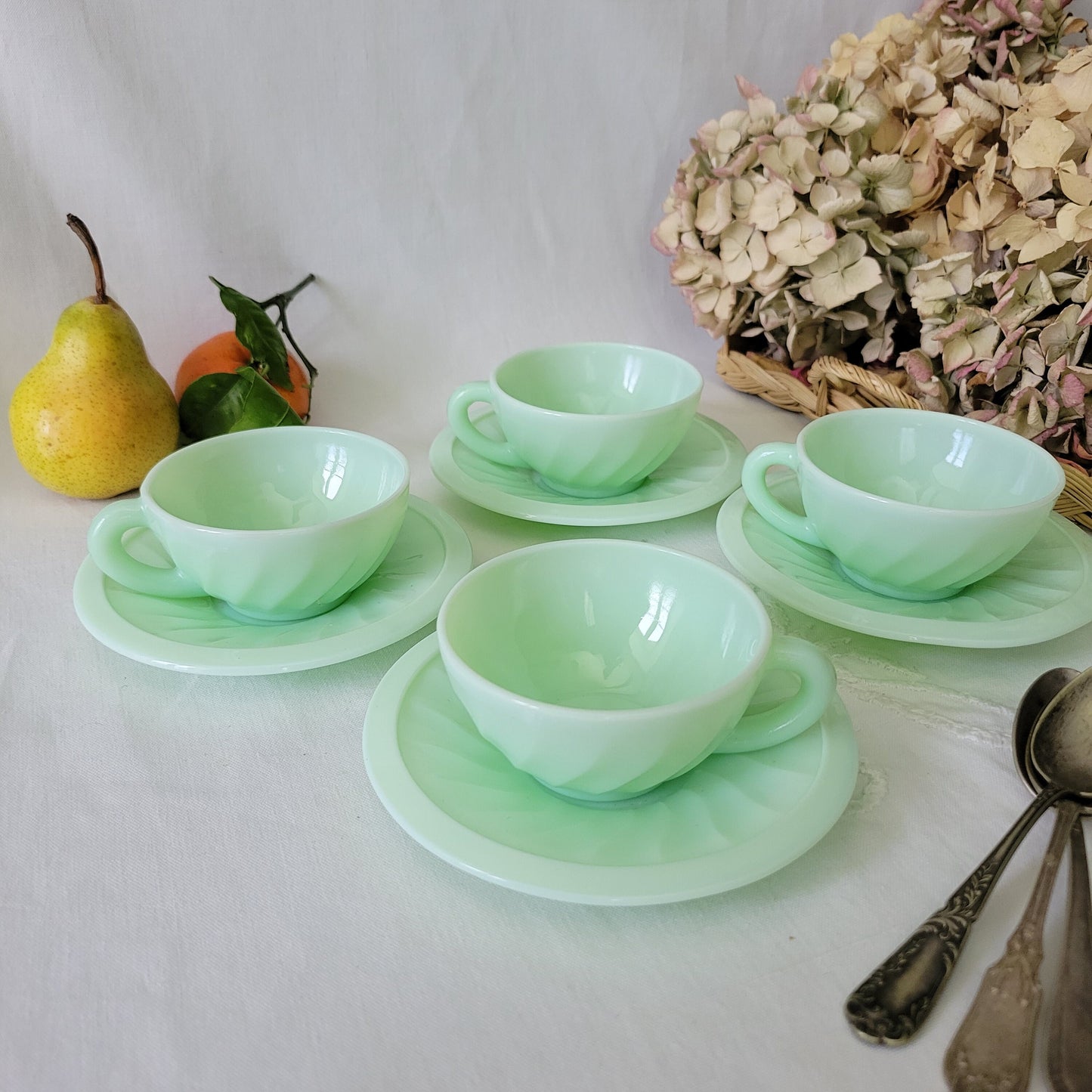 SET 4 French Vintage tea cups mint green Jadeite tea / coffee cups & saucers, twisted milk glass, mid century French Opaline, twisted fluted