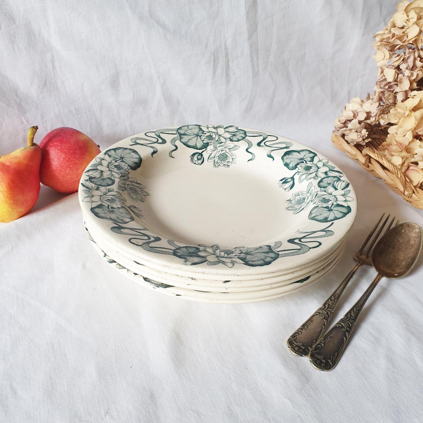 Set of 6 French antique soup plates, art nouveau waterlilies, green and white transferware floral design 'Nenuphar' by Salins, France c1890