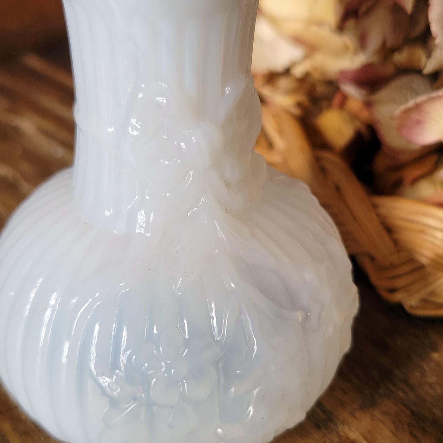 French white opaline milk glass antique soliflore small vase, vintage ruffled rim with ribbon design, hand blown vase, c1891-1920 France