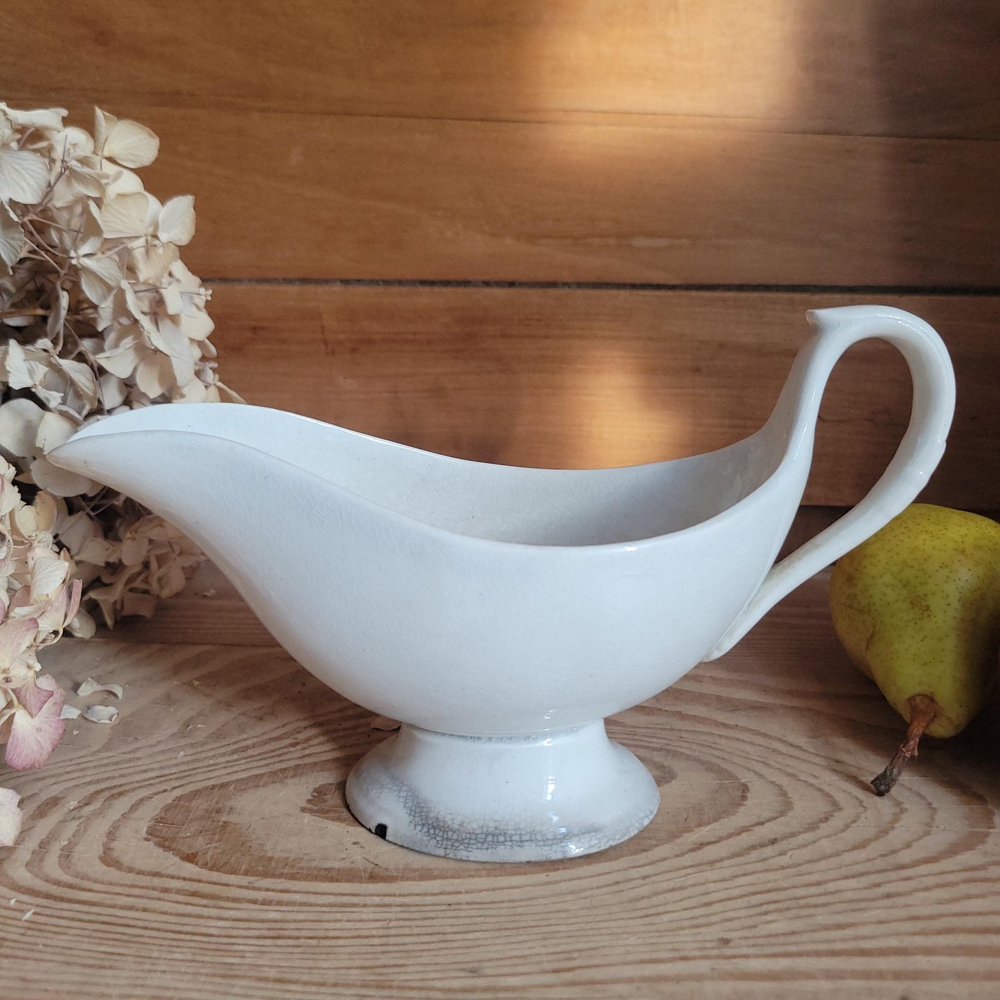 Antique French White Ironstone Saucière / Gravy Jug, Late 19th Century