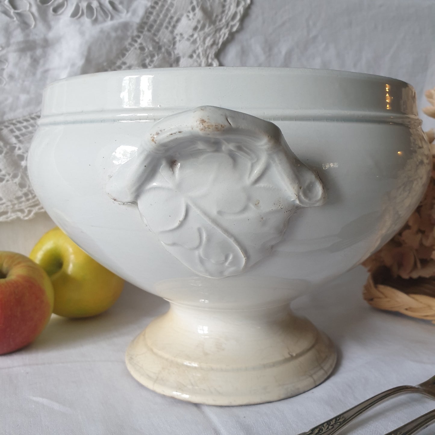 French white ironstone soup tureen, Choisy le Roi, c1880, shabby w tea stain patina