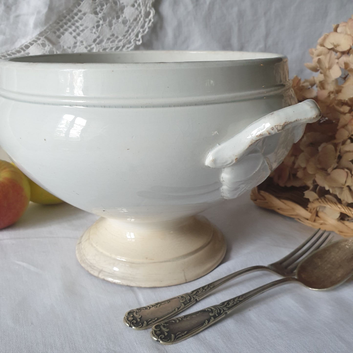 French white ironstone soup tureen, Choisy le Roi, c1880, shabby w tea stain patina