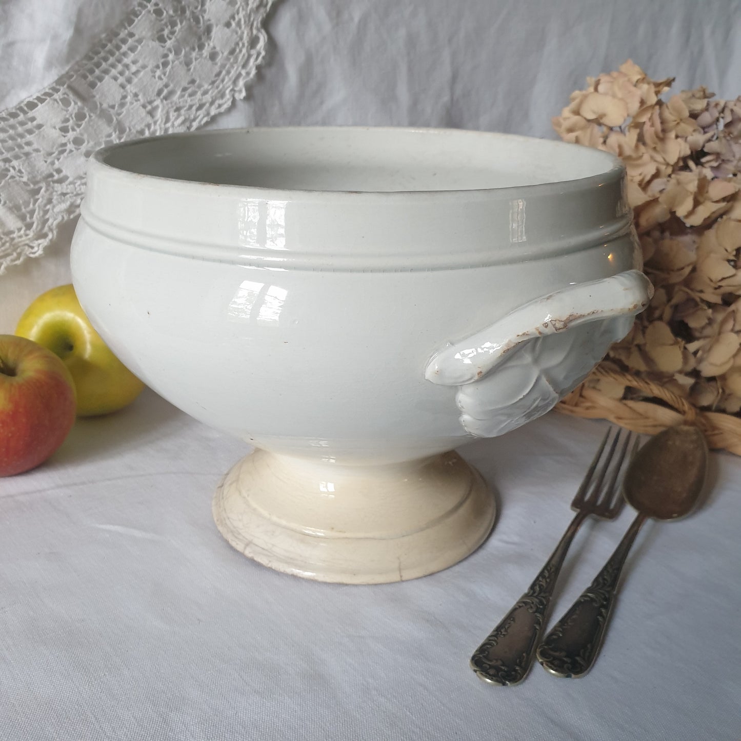 French white ironstone soup tureen, Choisy le Roi, c1880, shabby w tea stain patina