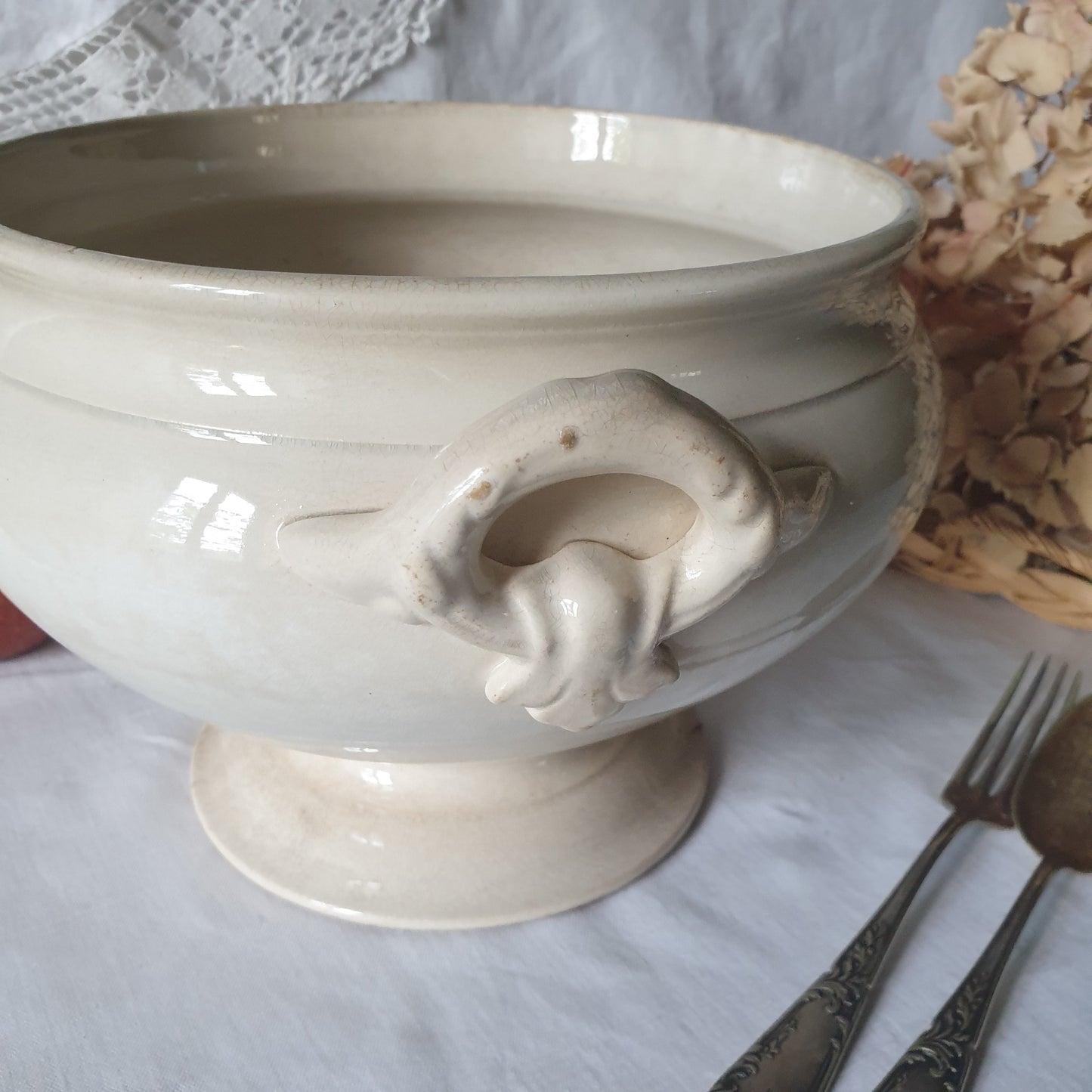 French white ironstone soup tureen, Creil et Montereau, c1880, shabby w tea stain patina