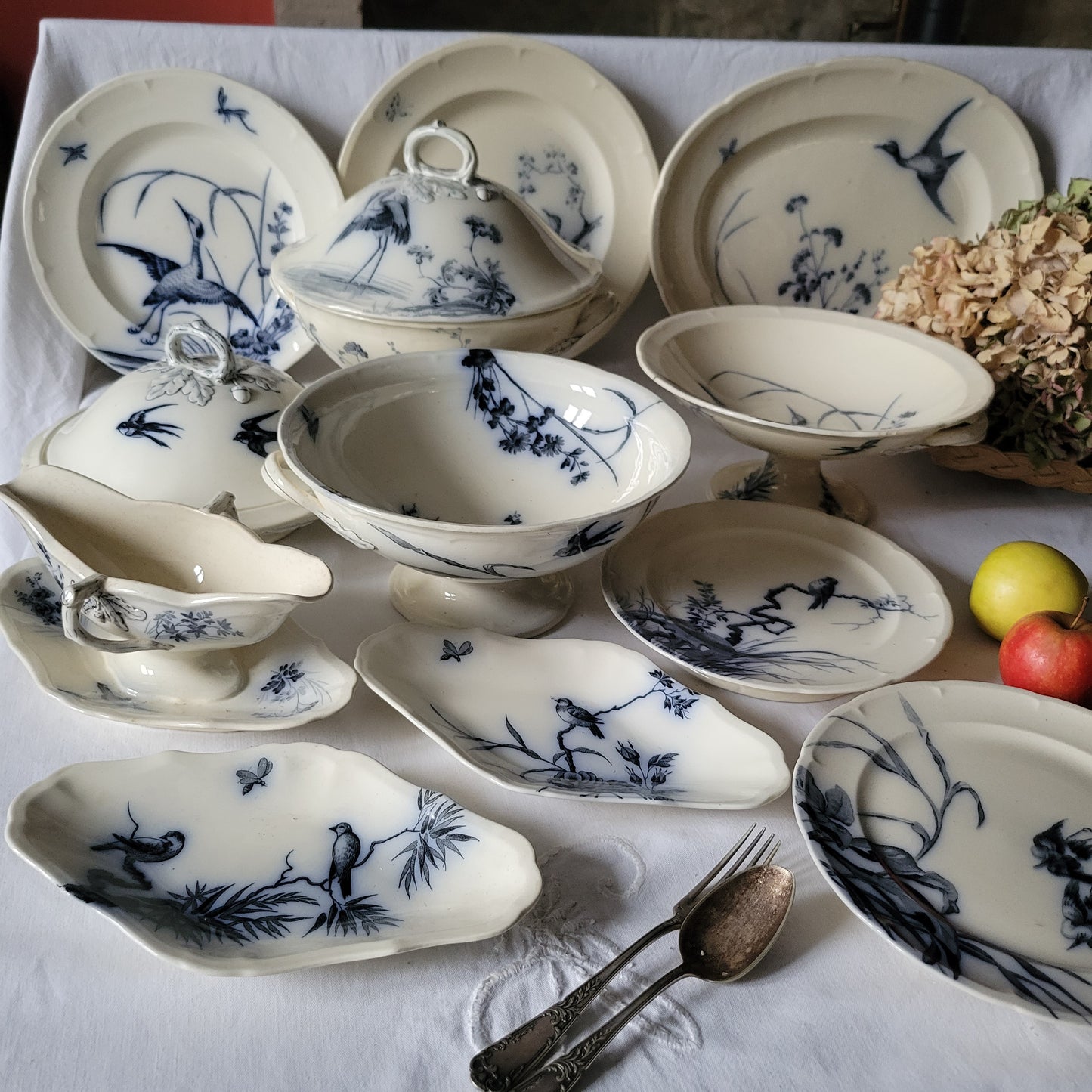 Stunning 48pc French antique dinner service, 12 place Aesthetic bird & floral flow blue / white transferware 'Japonais' c1880 Longwy, France