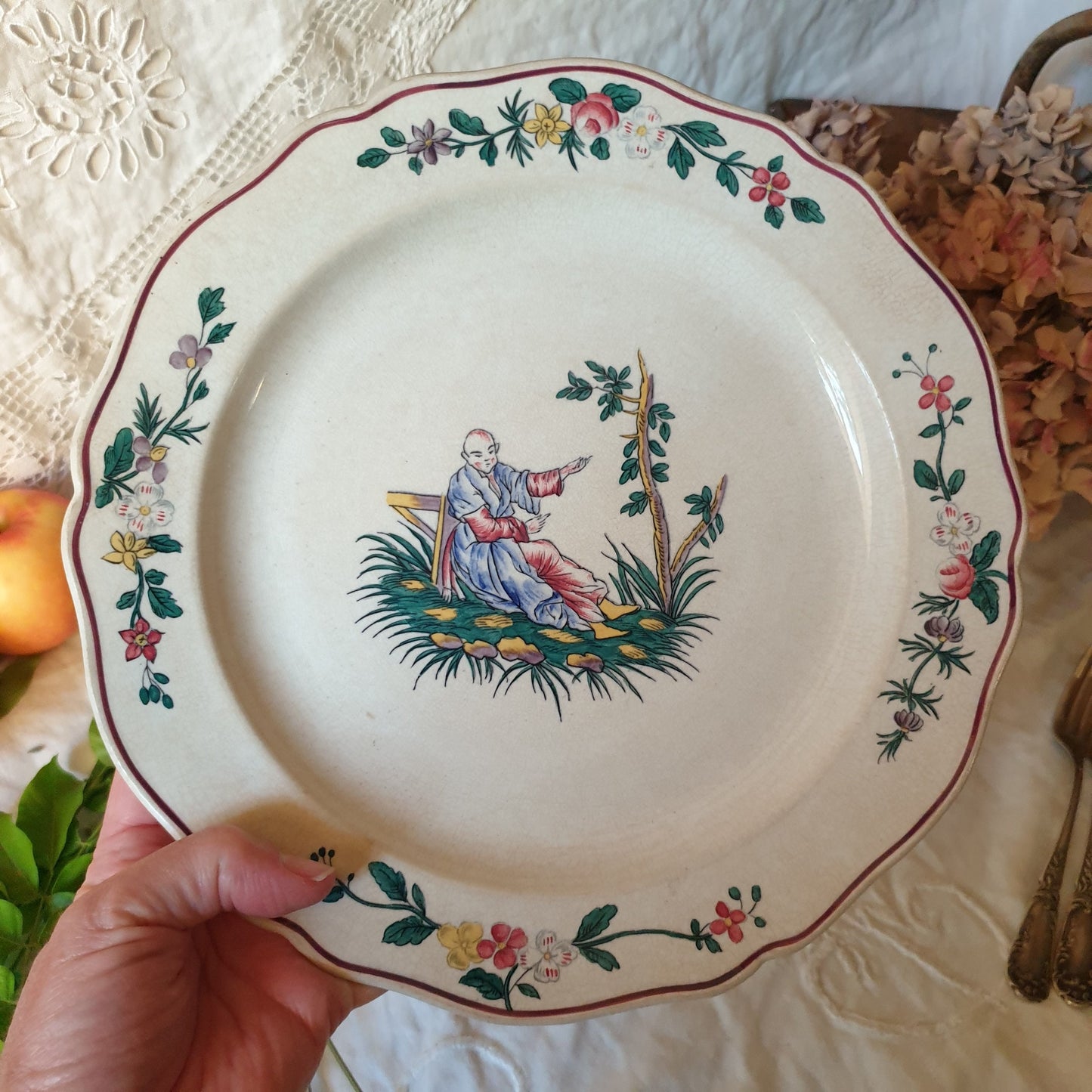 Antique Wedgwood hand painted plate c1913 Chinoiserie / Apprey motif, gentle patina, Staffordshire pottery