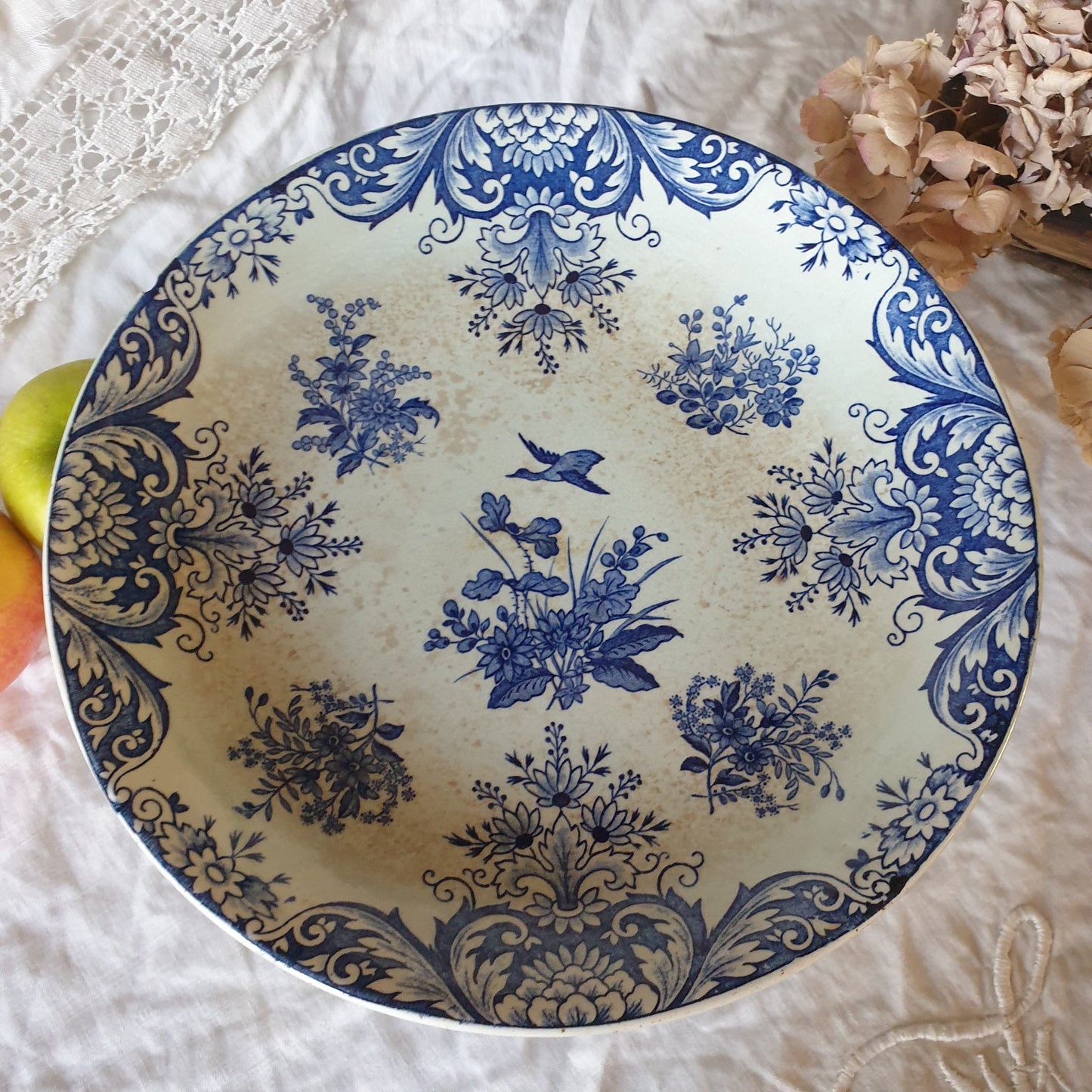 French antique shabby tea stained cake stand compotier, Longwy 'Delft' pattern w birds, floral blue transferware, c1886 Aesthetic Movement
