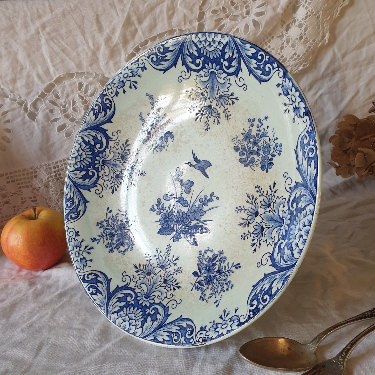 French antique shabby tea stained cake stand compotier, Longwy 'Delft' pattern w birds, floral blue transferware, c1886 Aesthetic Movement