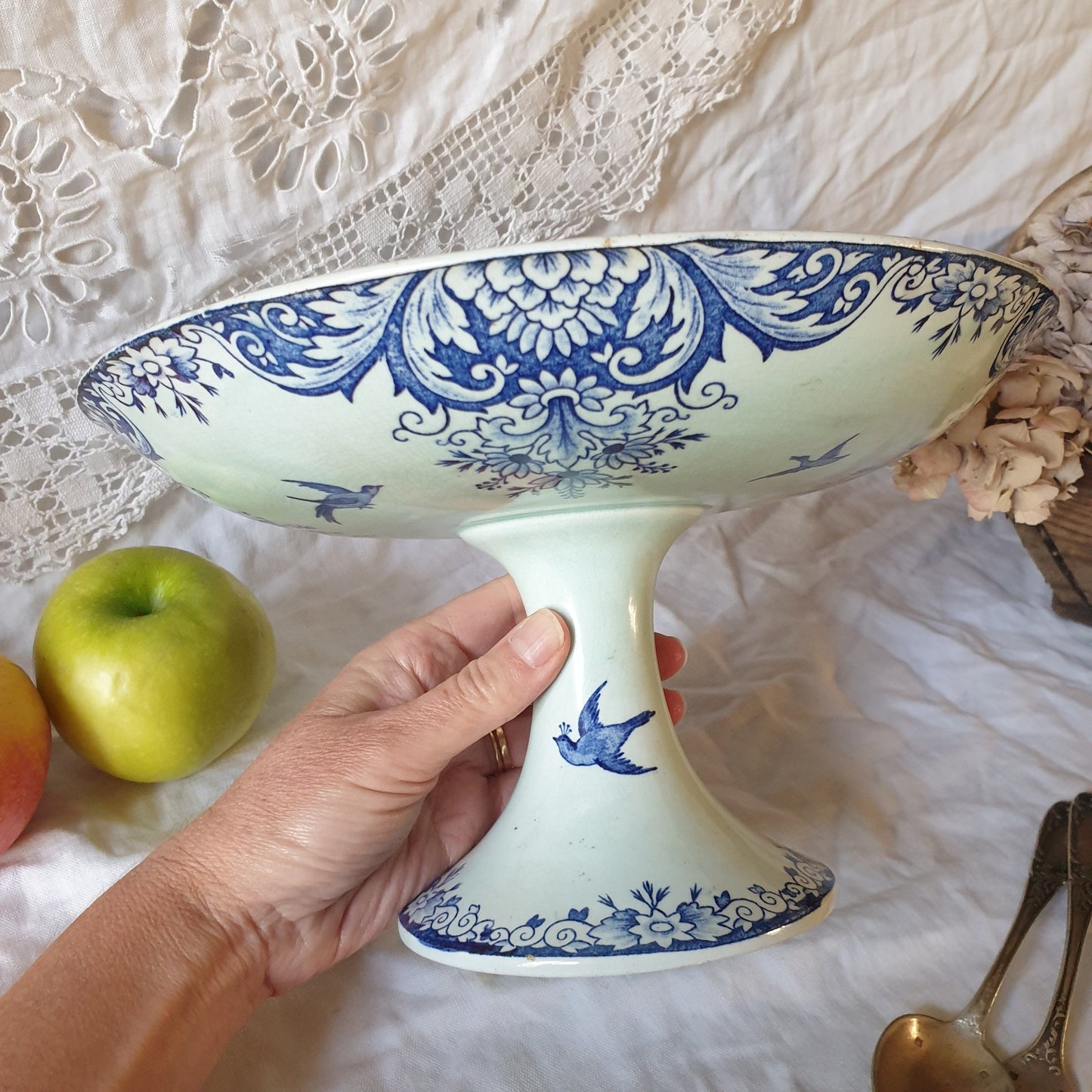 French antique shabby tea stained cake stand compotier, Longwy 'Delft' pattern w birds, floral blue transferware, c1886 Aesthetic Movement