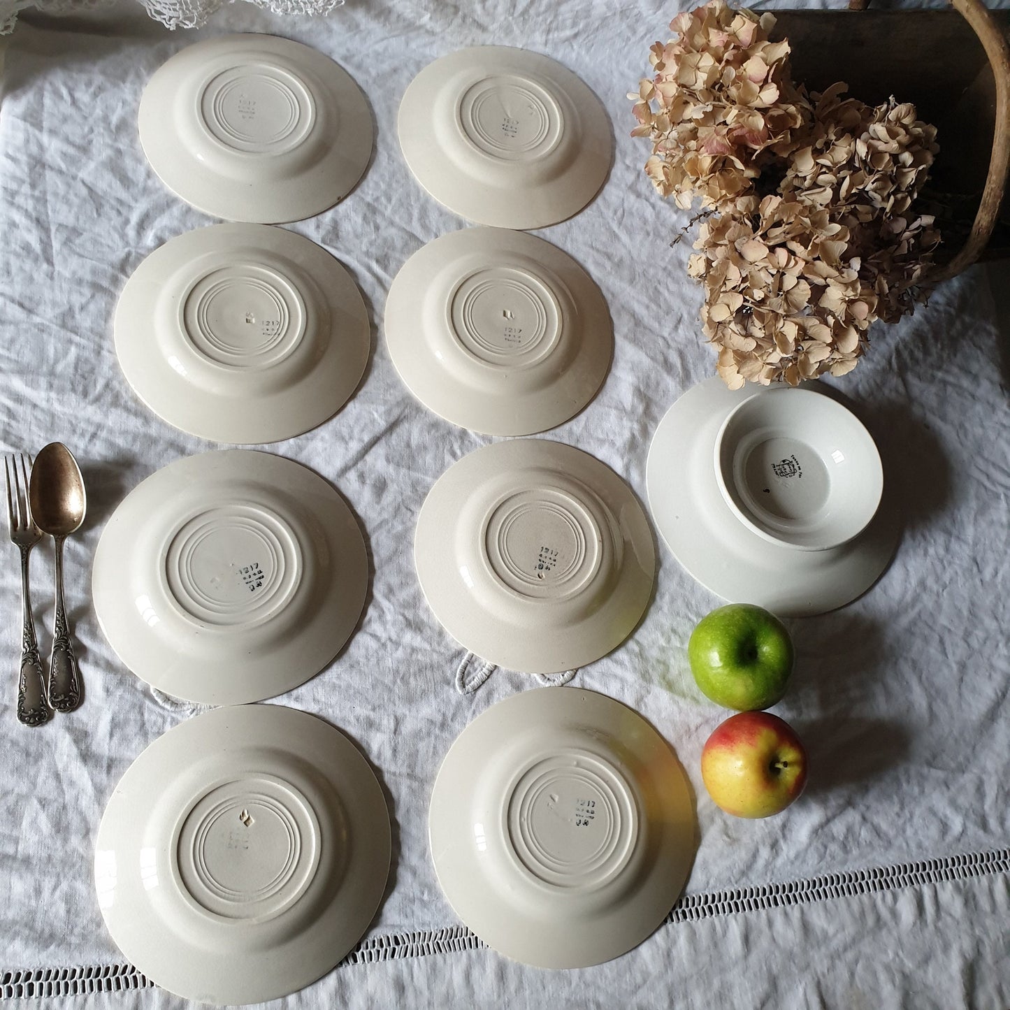Vintage French Art Deco Ironstone Plate Set: Choisy-le-roi Green Leaf Dessert Plates & Cake Stand