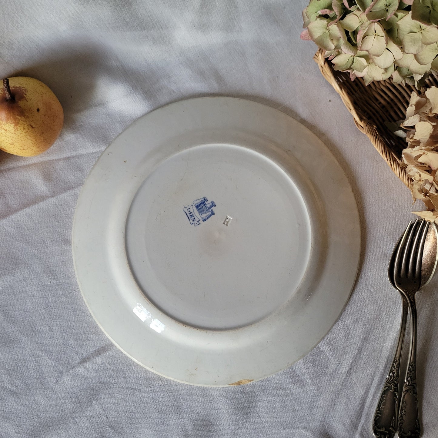 Antique French Transferware Plate, Gien 'Sangliers' Boar Hunting Scene