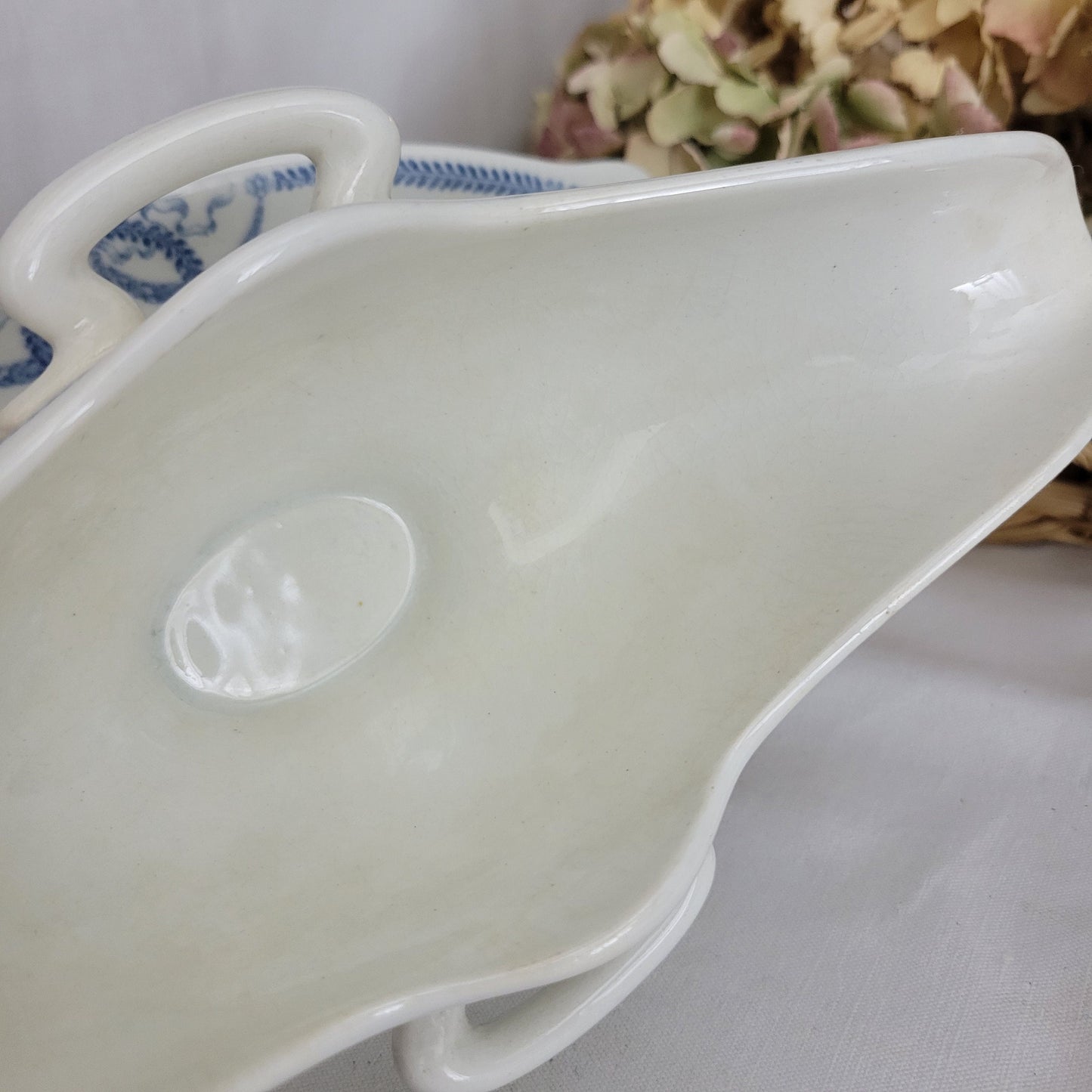 Antique footed sauce boat / sauciere, Societe Ceramique Maestricht, blue and white dish, 'Josephine' pattern 1900-1920