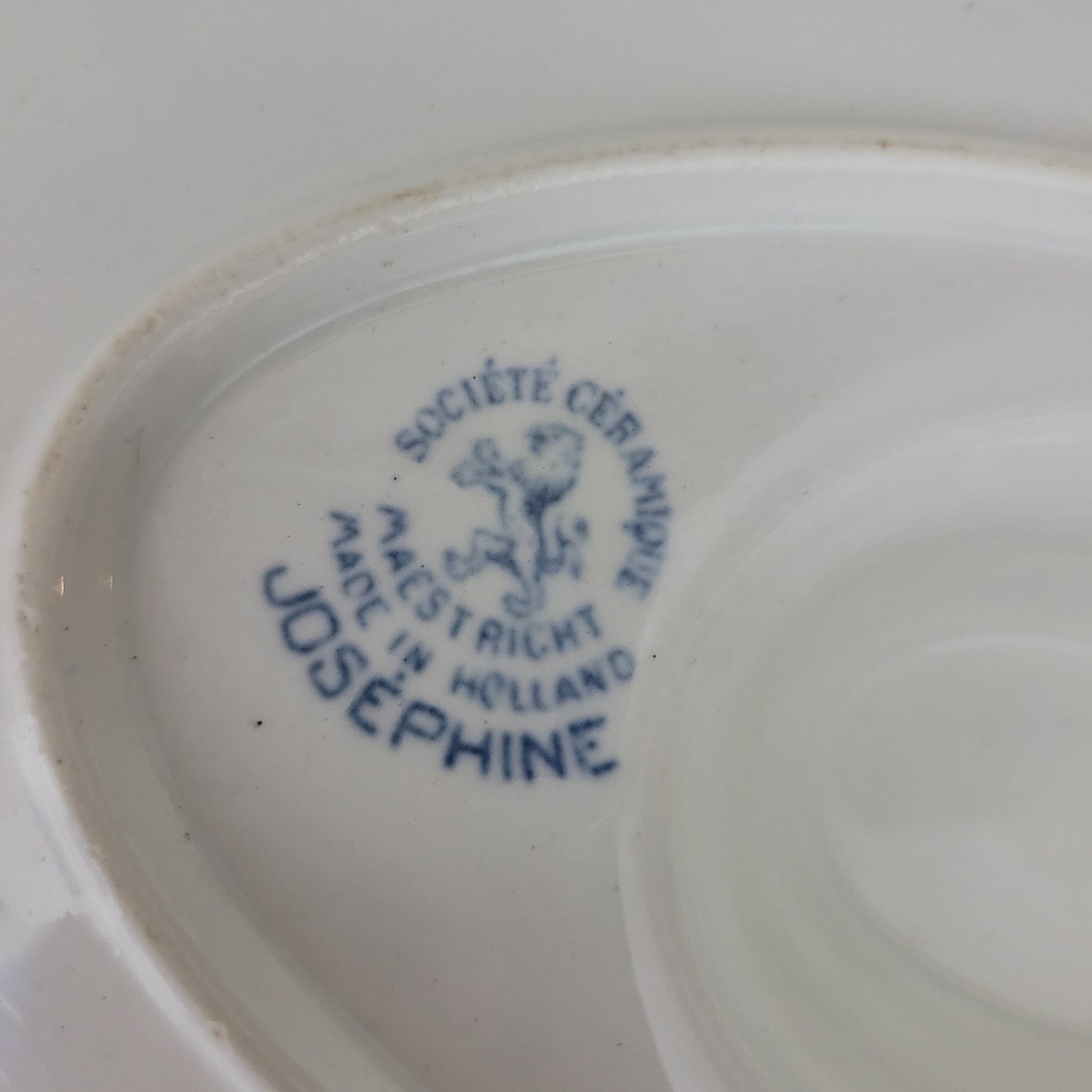 Antique footed sauce boat / sauciere, Societe Ceramique Maestricht, blue and white dish, 'Josephine' pattern 1900-1920