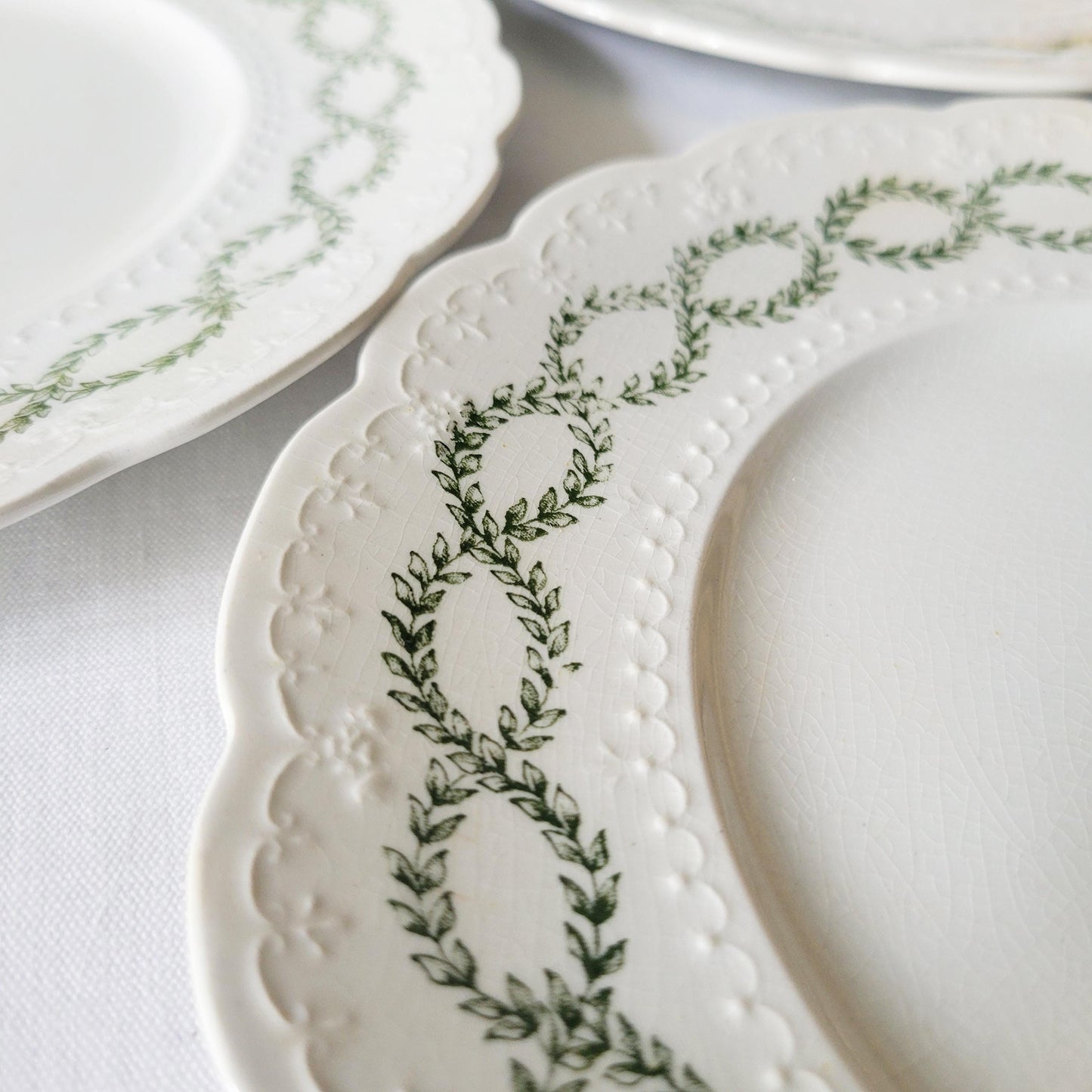 Set of 3 Antique Ridgway Plates: Green Transferware Laurier Pattern