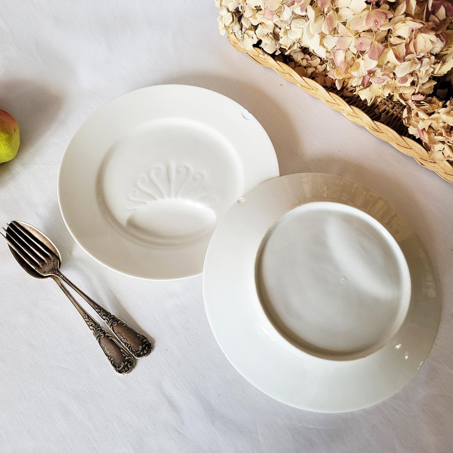 Antique French Asparagus Plates, Ivoire Pattern, Cream Earthenware, c1920 (Pair)