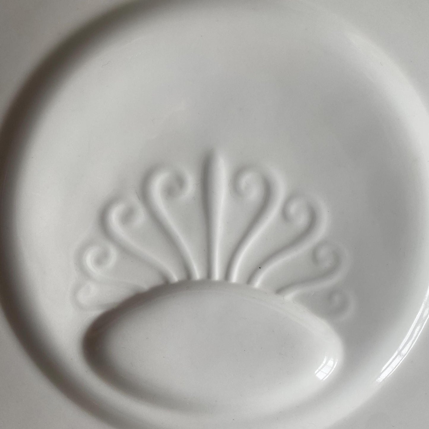 Antique French Asparagus Plates, Ivoire Pattern, Cream Earthenware, c1920 (Pair)