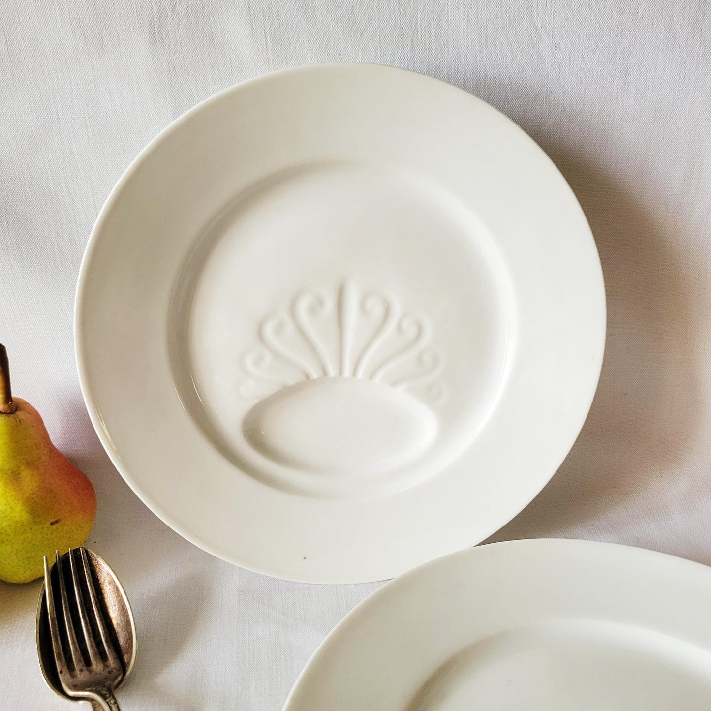 Antique French Asparagus Plates, Ivoire Pattern, Cream Earthenware, c1920 (Pair)
