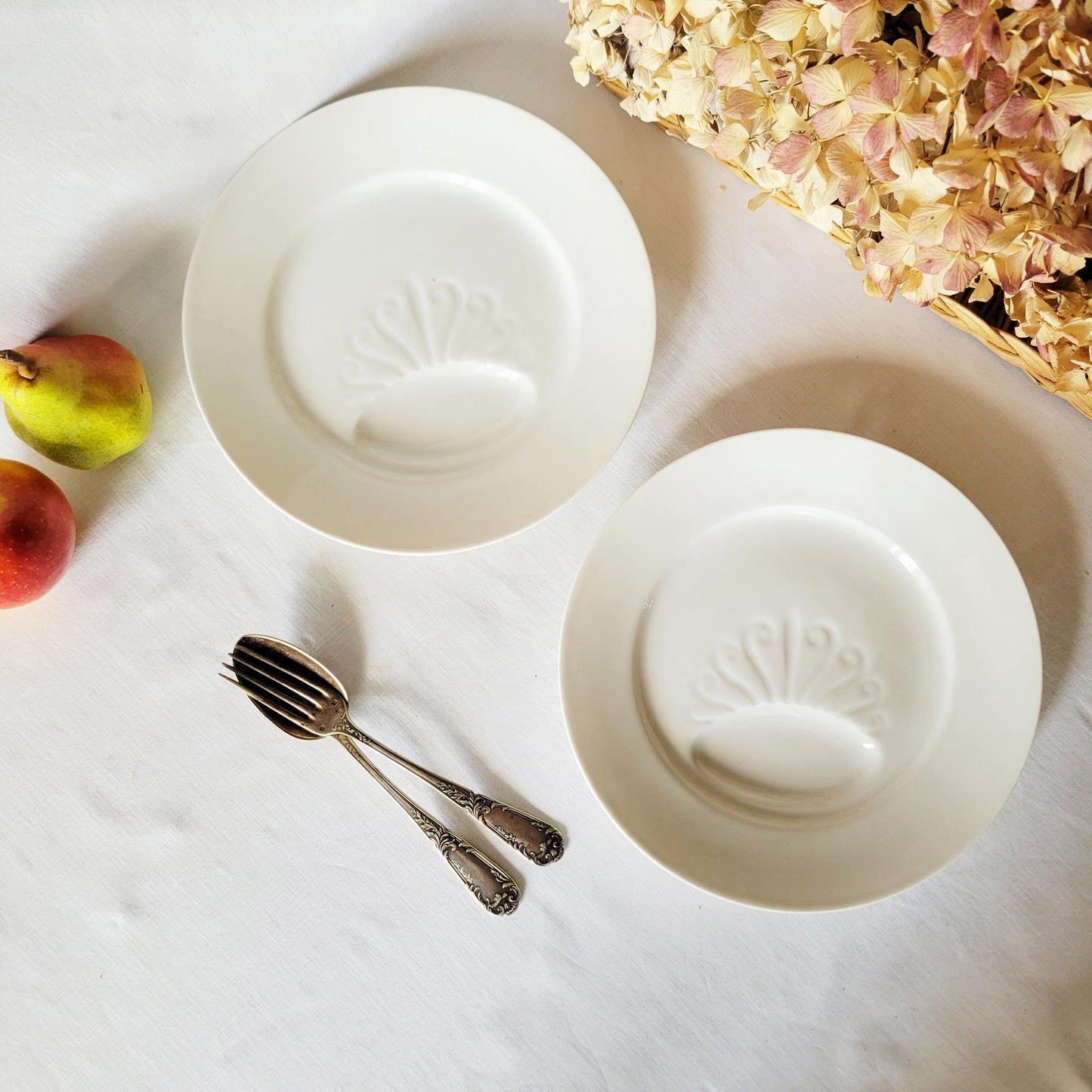 Antique French Asparagus Plates, Ivoire Pattern, Cream Earthenware, c1920 (Pair)