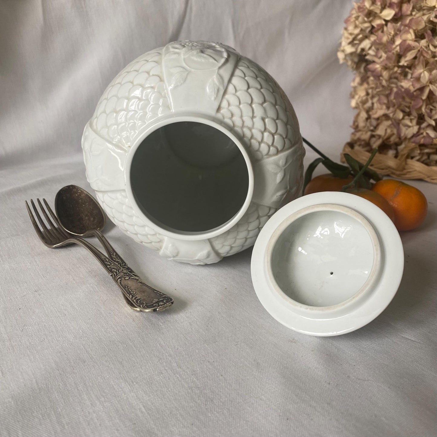 French antique white porcelain lidded cache pot, molded monochrome floral lid finial 19th / early 20thC Parisian porcelain