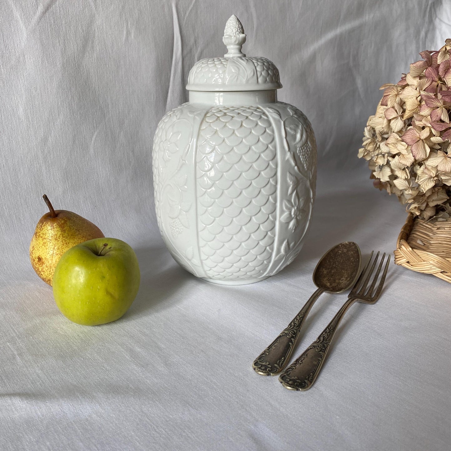 French antique white porcelain lidded cache pot, molded monochrome floral lid finial 19th / early 20thC Parisian porcelain
