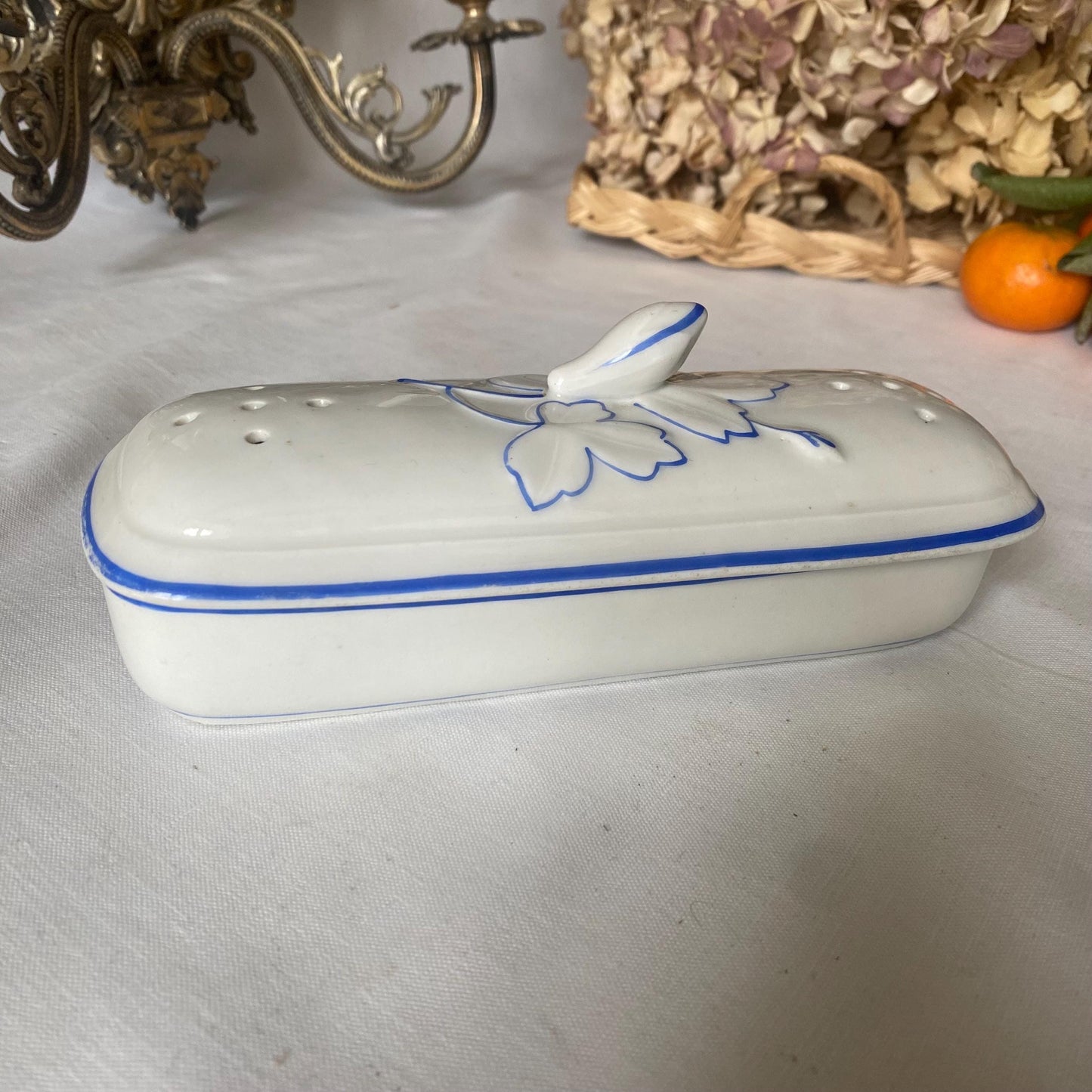 Antique French Lidded soap / toothbrush Dish: Pierced lid with Floral Barbotine Handle, c1900