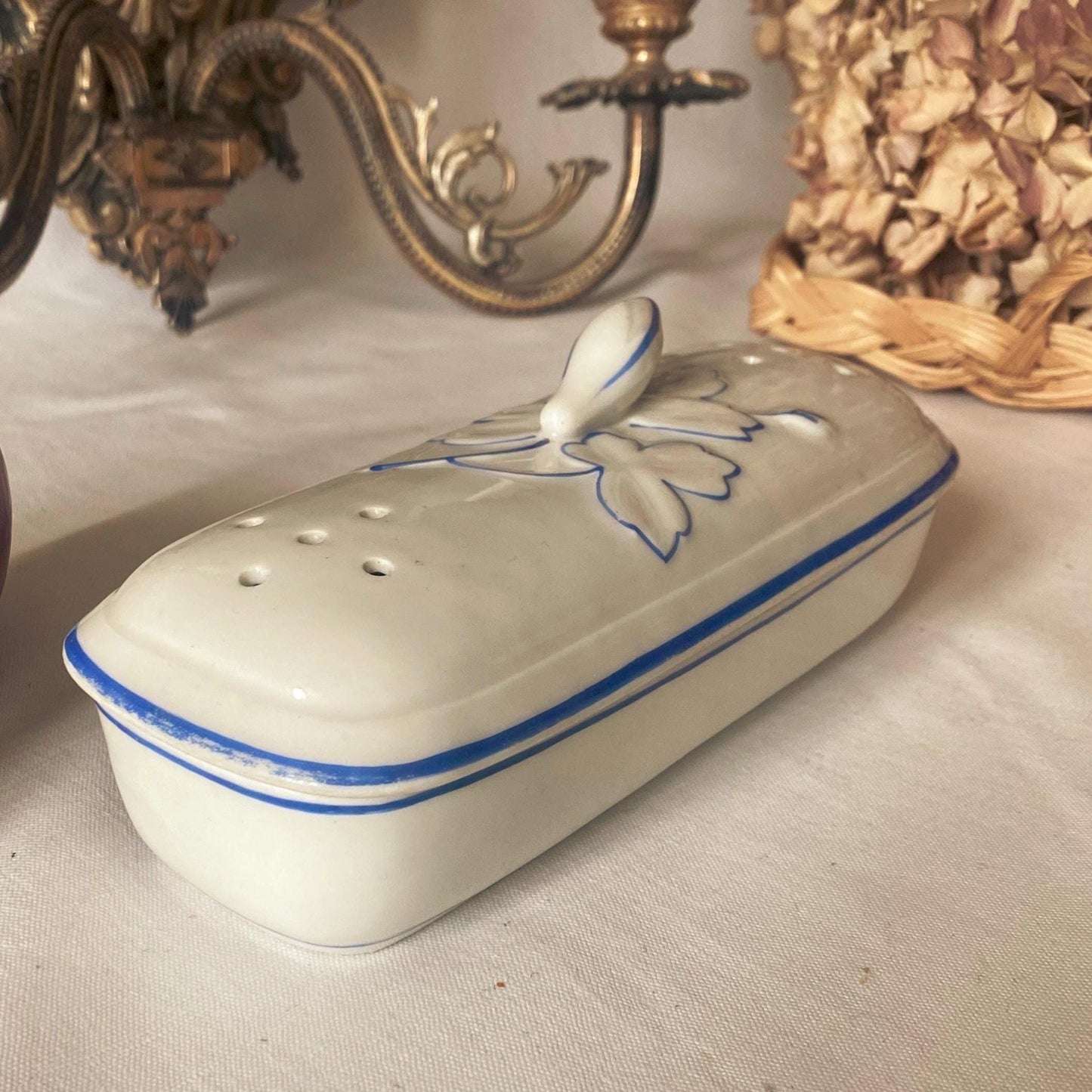 Antique French Lidded soap / toothbrush Dish: Pierced lid with Floral Barbotine Handle, c1900