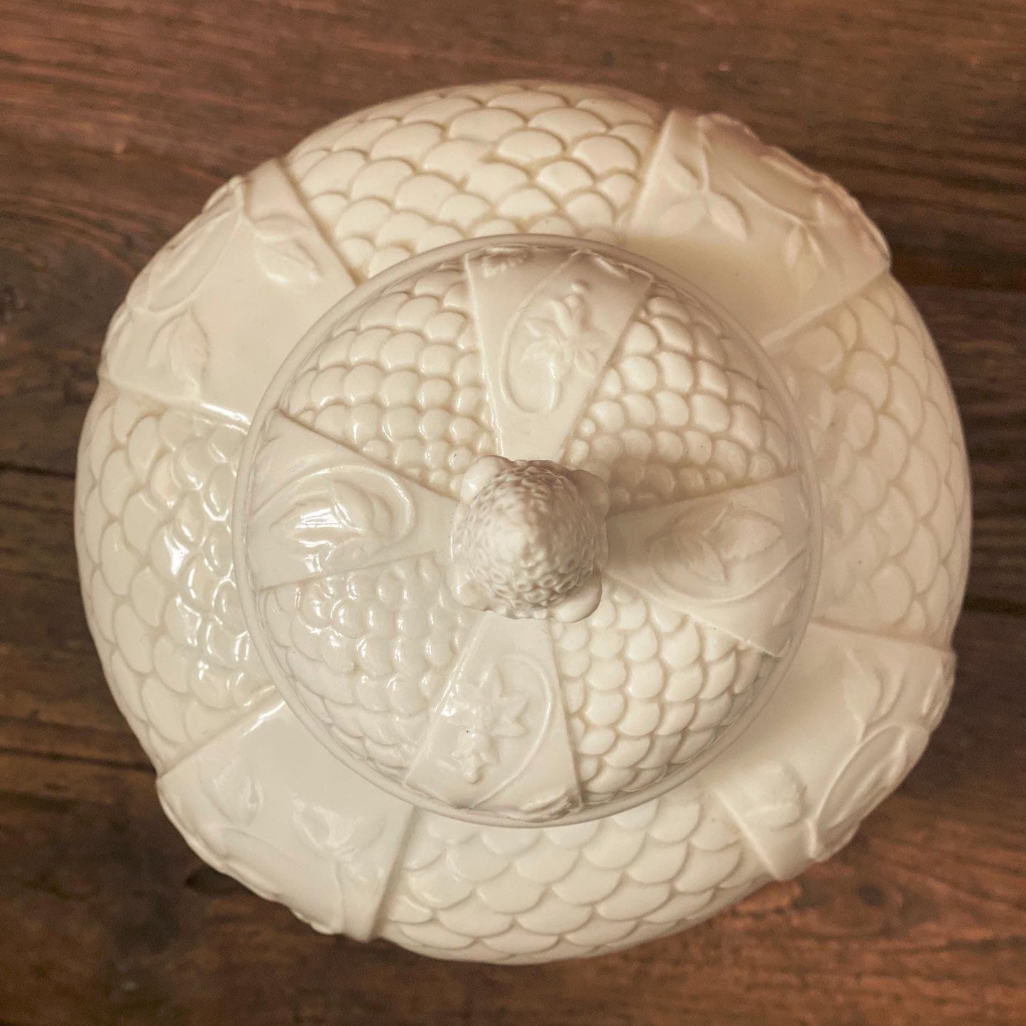 French antique white porcelain lidded cache pot, molded monochrome floral lid finial 19th / early 20thC Parisian porcelain