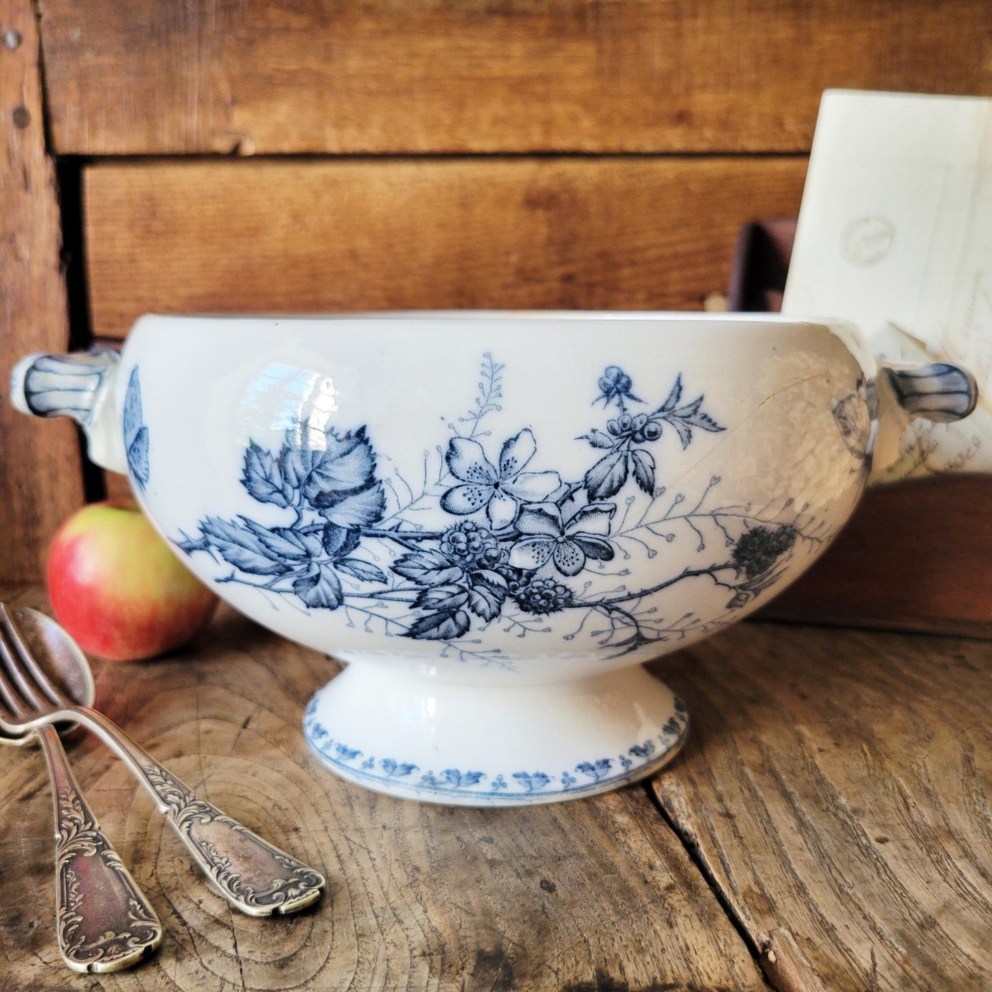 Antique French Ironstone Tureen Base: Sarreguemines "Carmen" Pattern, c1890