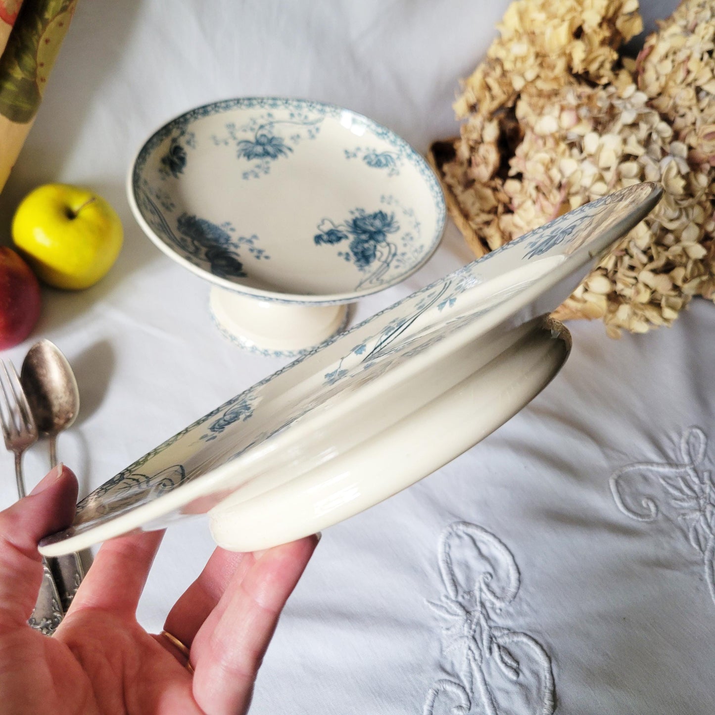 Antique Sarreguemines Transferware Compotiers: Art Nouveau Columbine Flower Dishes, Set of 2