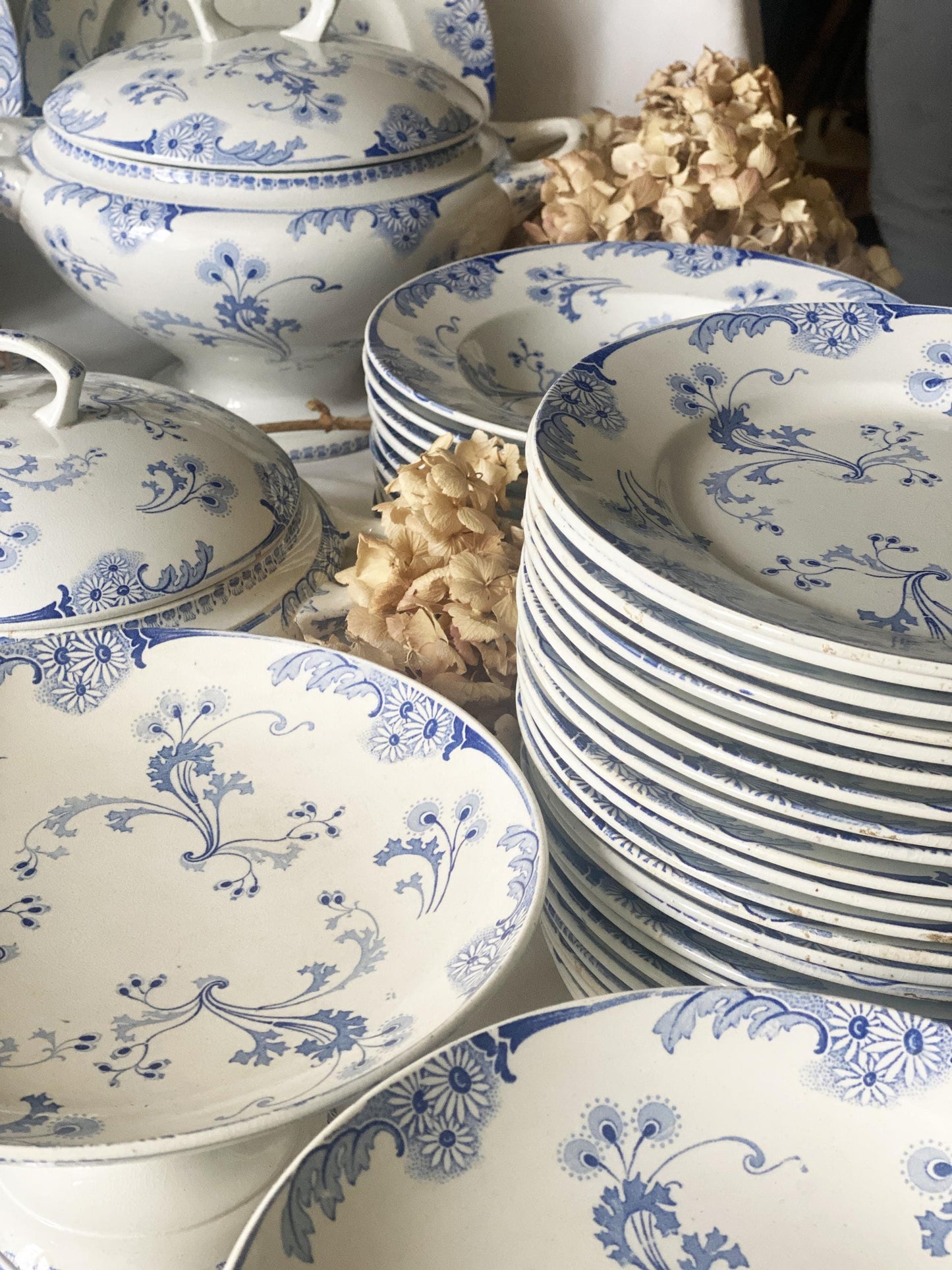Antique Dinner Service, Luneville France 24/12-Place Dinner Service, 'Marie-Louise' Pattern, 51pc Blue Transferware