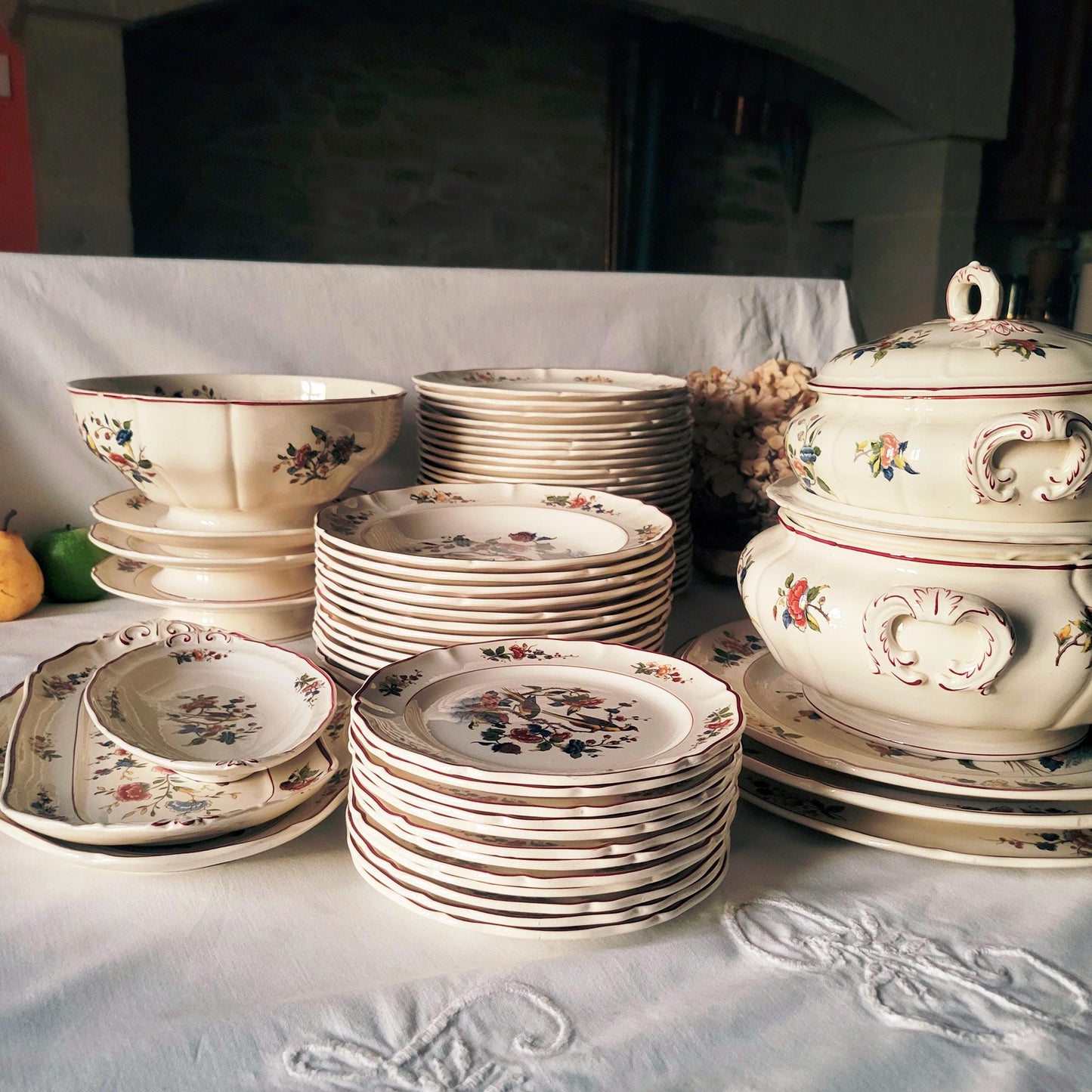 Vintage Villeroy & Boch 12-24 Place Dinner Service, Phoenix Bird Floral Design, 60pc