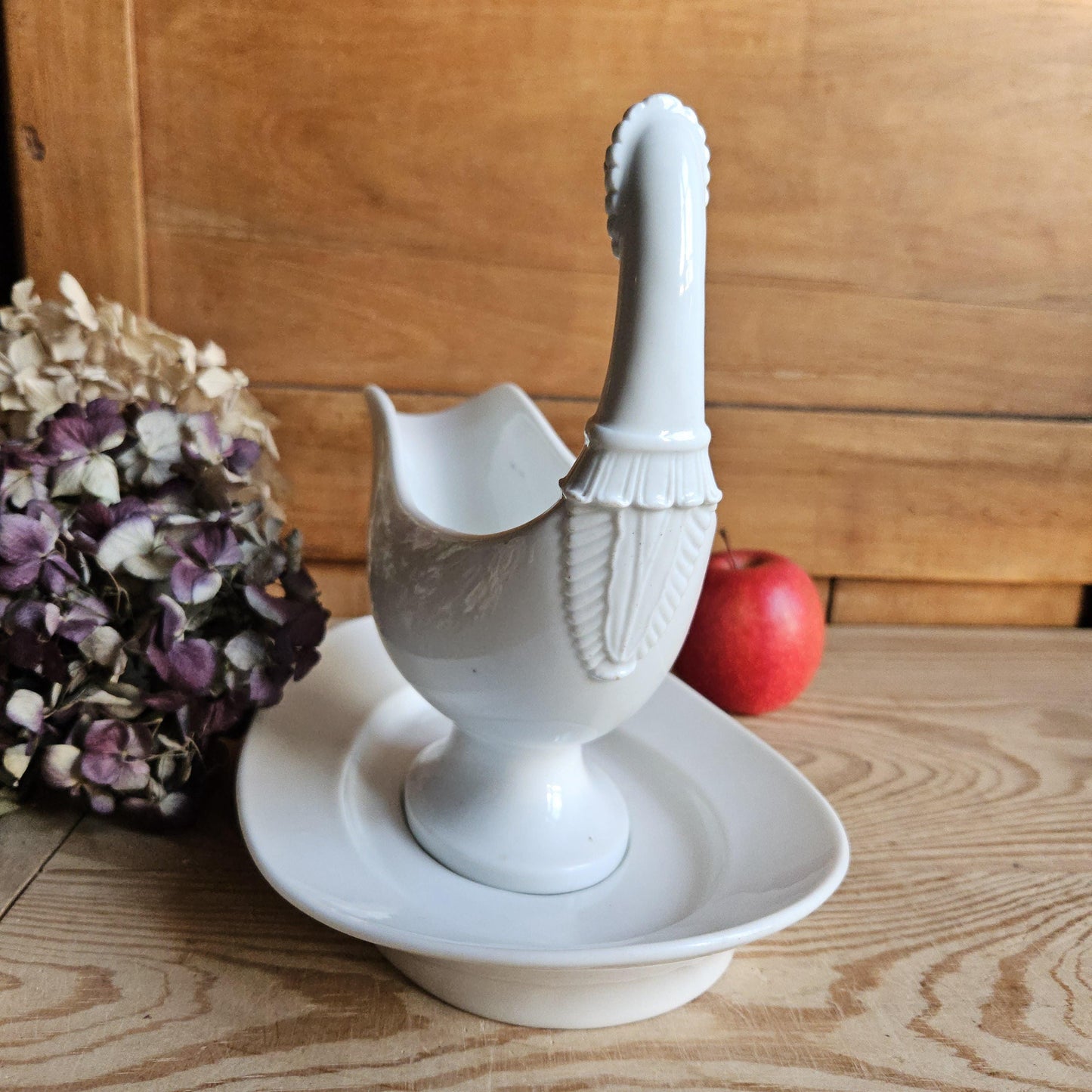 Early 19thCentury French Porcelain Saucier Footed Sauce Boat Paris c1840 Ravier Base