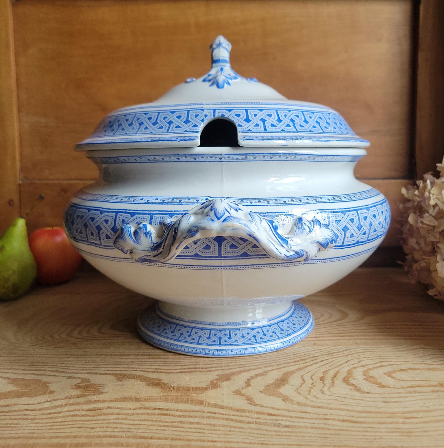 Large antique Copeland blue soupiere for Paris Central, c.1860