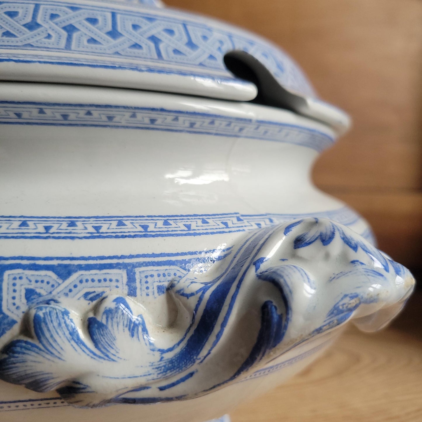 Large antique Copeland blue soupiere for Paris Central, c.1860