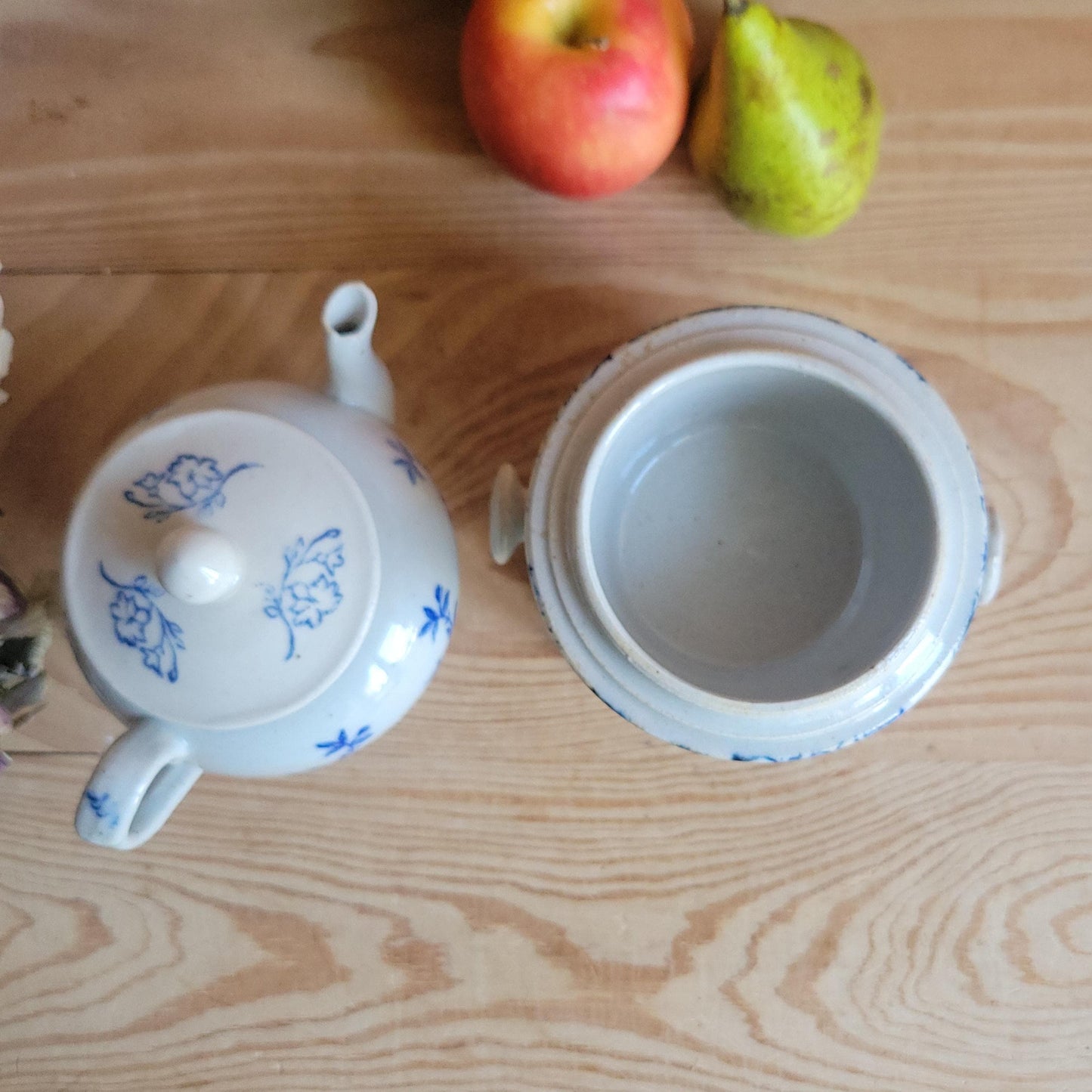 Rare Antique St Uze Théière Chauffante / Tea Warmer Set, Blue Floral Stoneware, France c.1890