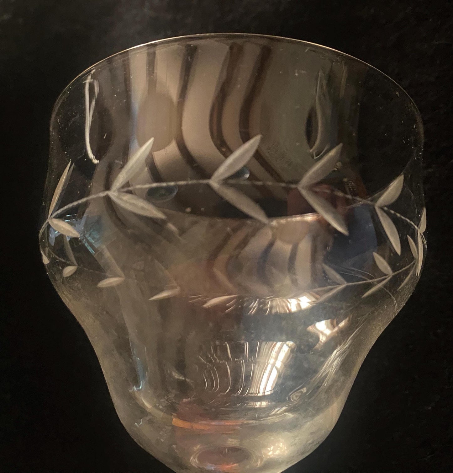 Set of 10 (9+1 free) French wine glasses, stemmed glasses for wine, engraved cut crystal c1920-1940