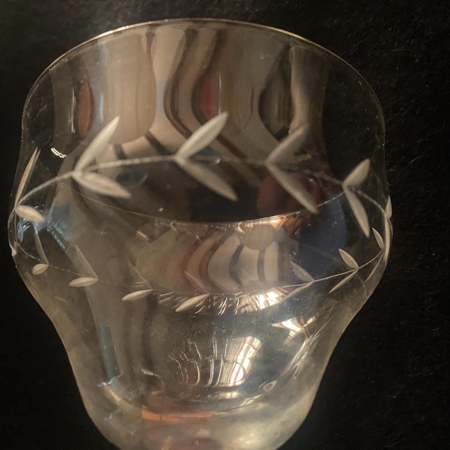 Set of 10 (9+1 free) French wine glasses, stemmed glasses for wine, engraved cut crystal c1920-1940