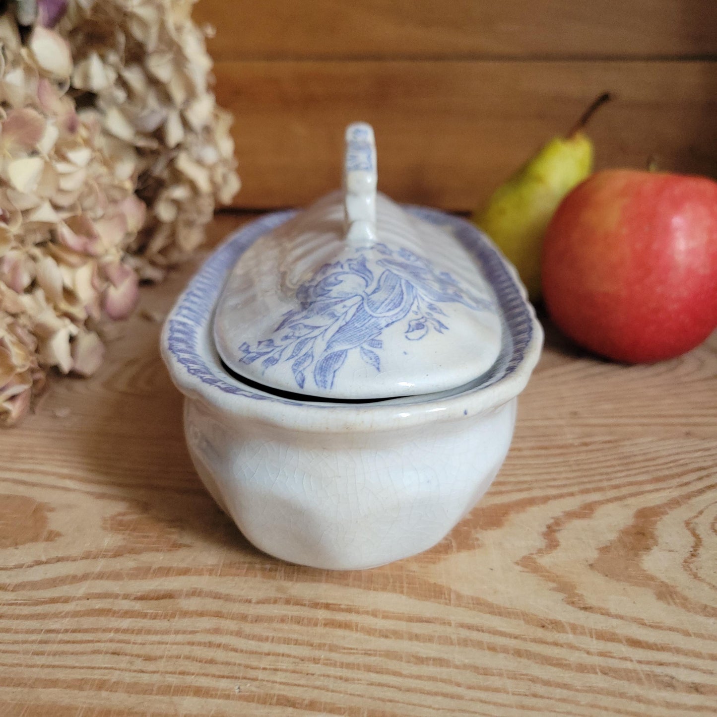 Antique Transferware Soap Dish with Lid, Lilac Blue Floral Design, France c.1890