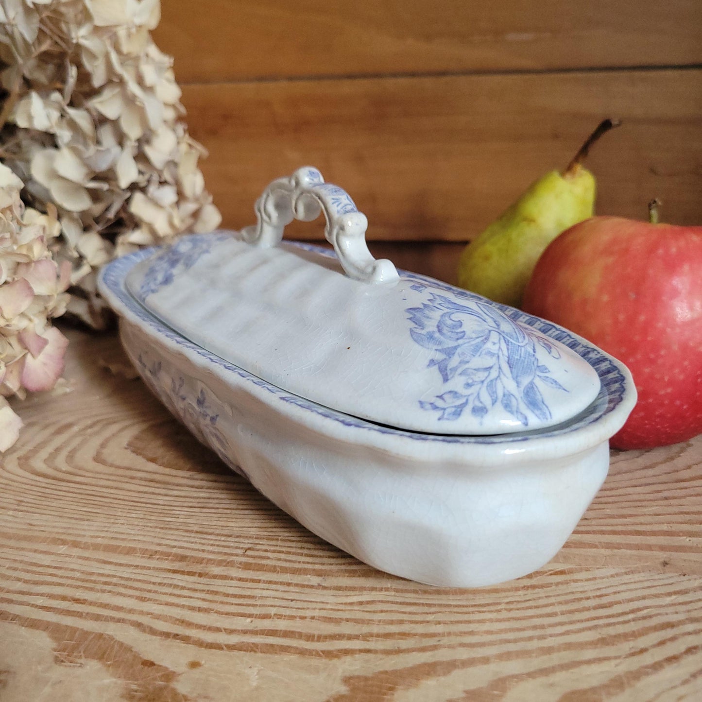 Antique Transferware Soap Dish with Lid, Lilac Blue Floral Design, France c.1890