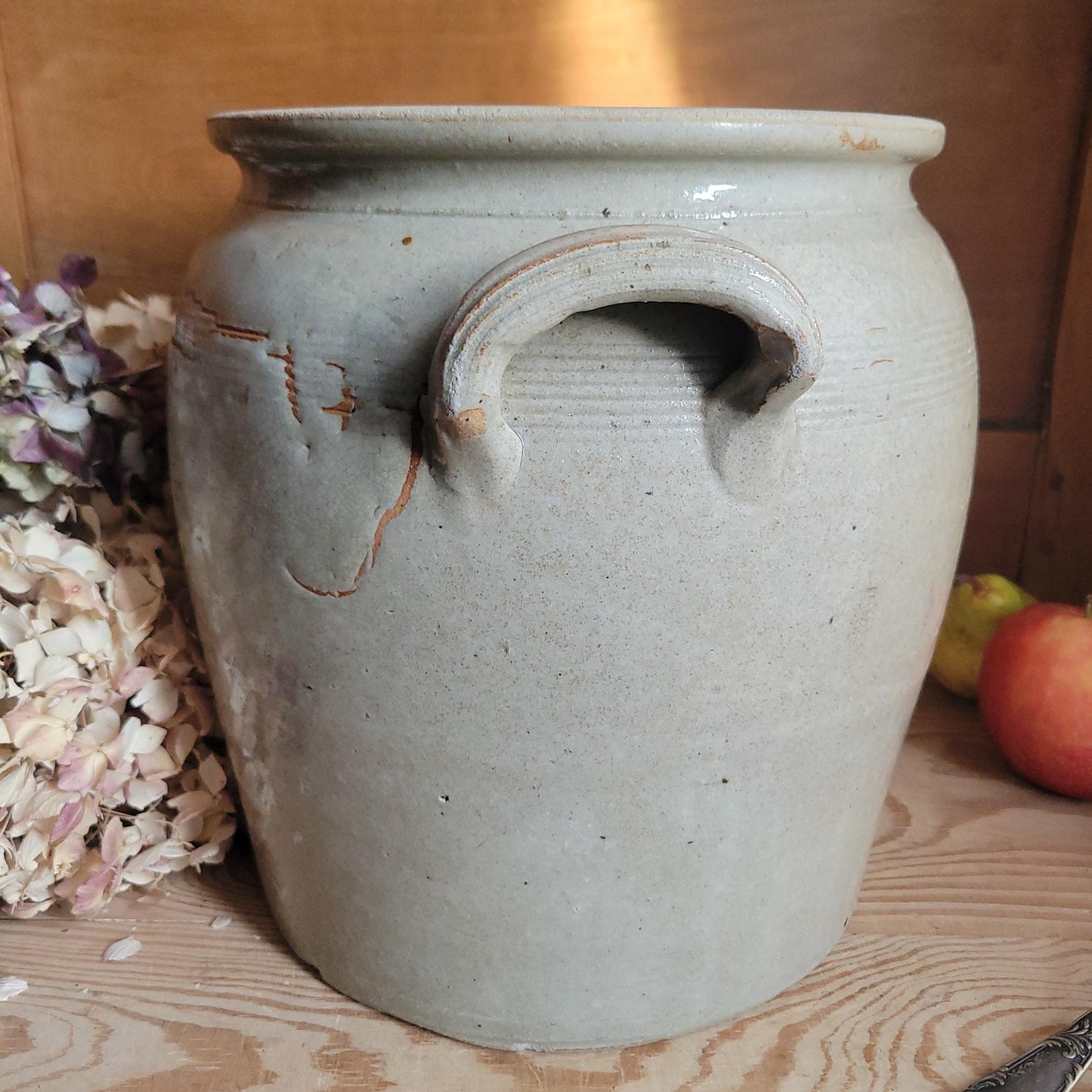 Very Large Ecru Greige Antique Confit Pot with Attached Handles, La Borne c.1900