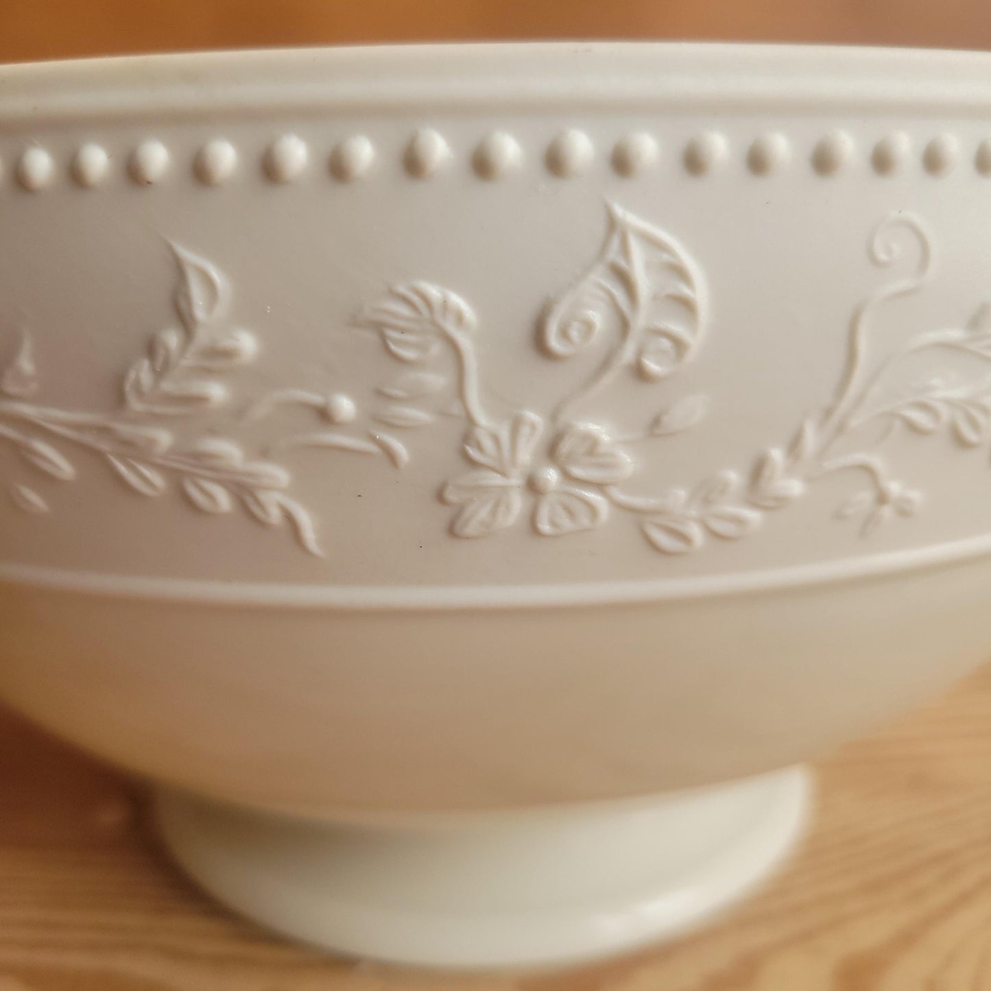 Limoges Porcelain Bowl with Moulded Frieze and Pearl Beading, France c.1900