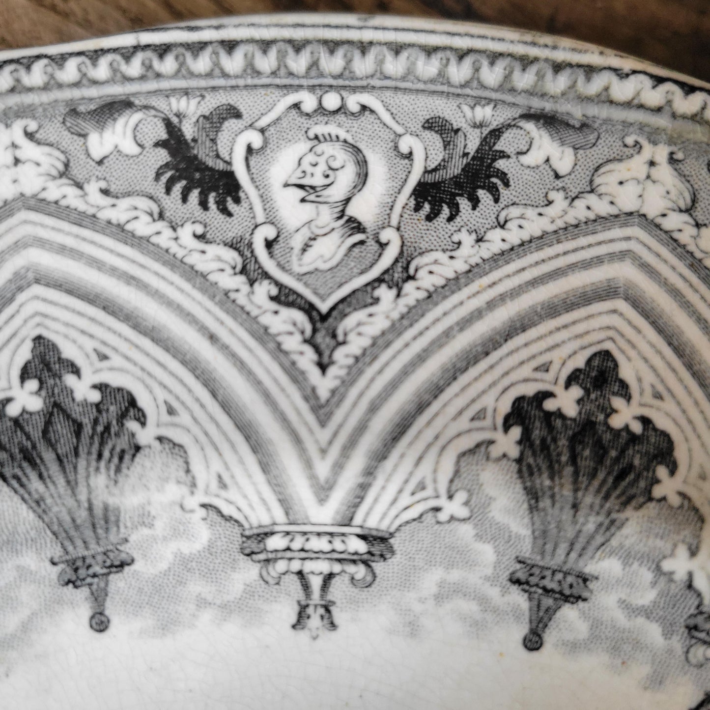Antique Wedgwood Plate with Architectural and Heraldic/Chess Motifs, England c.19th Century