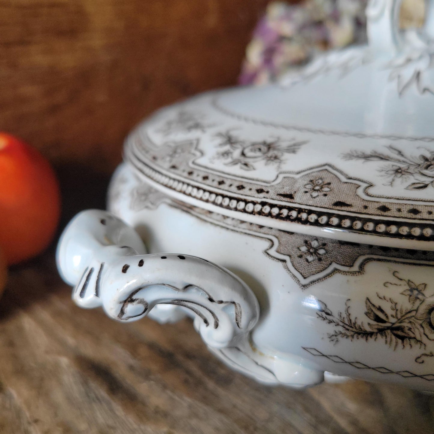 Antique Brown Transferware Soupiere / soup tureen, Onnaing "Roses Mousses",  France c1900.
