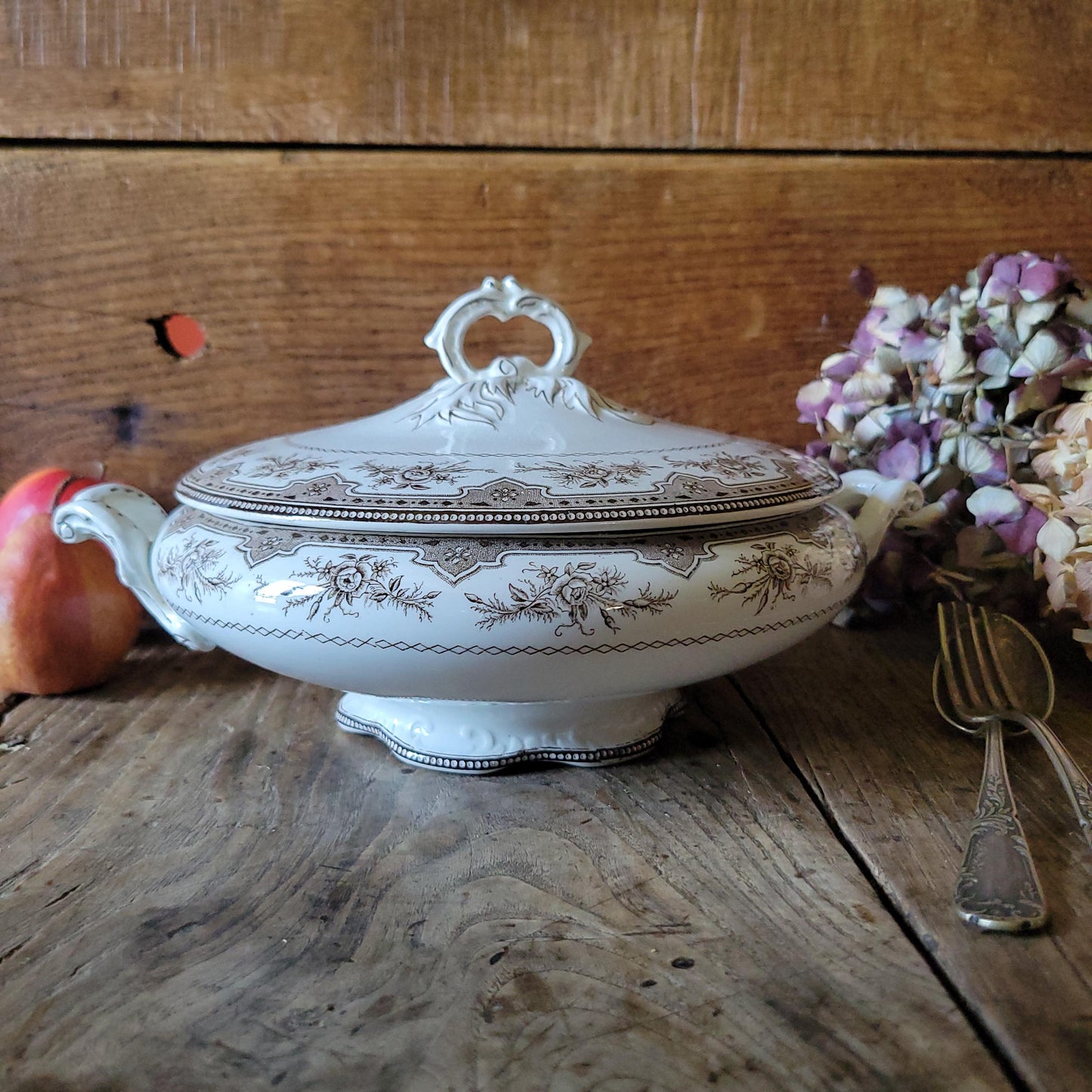 Antique Brown Transferware Soupiere / soup tureen, Onnaing "Roses Mousses",  France c1900.