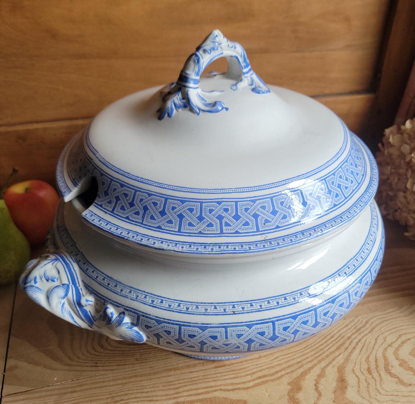 Large antique Copeland blue soupiere for Paris Central, c.1860